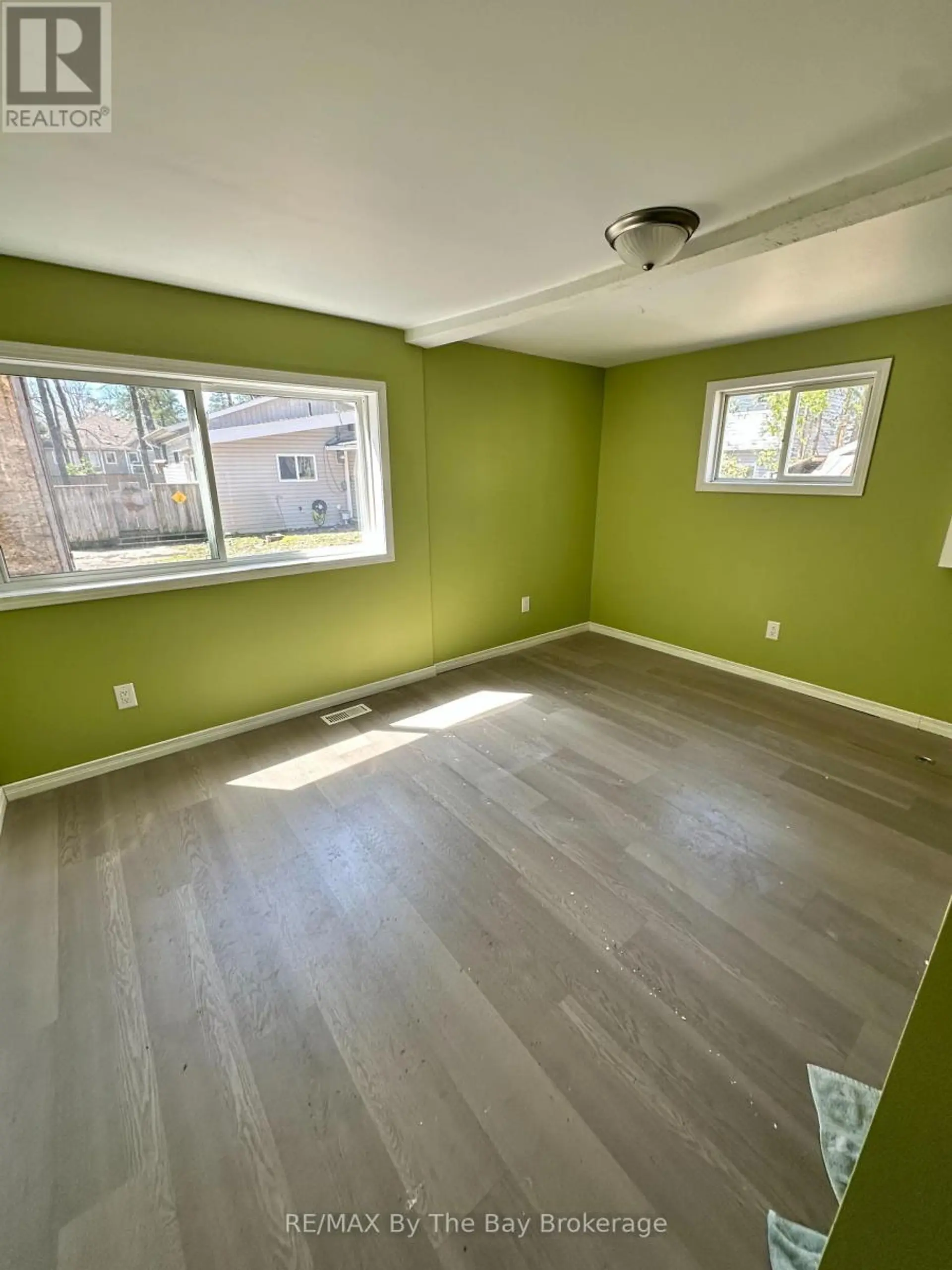 86 30TH STREET N - Image 2