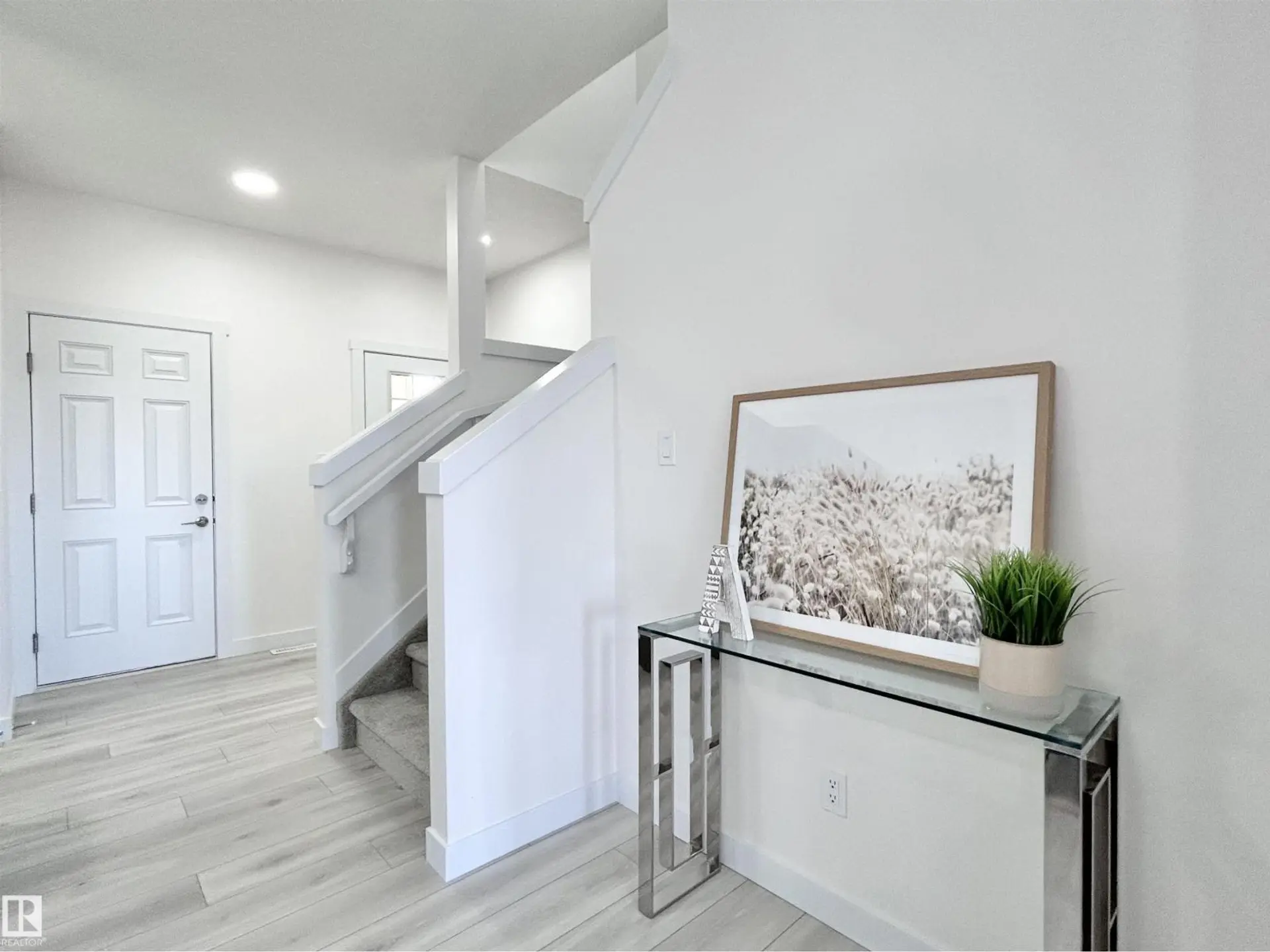 19634 29 AV NW - Image 3