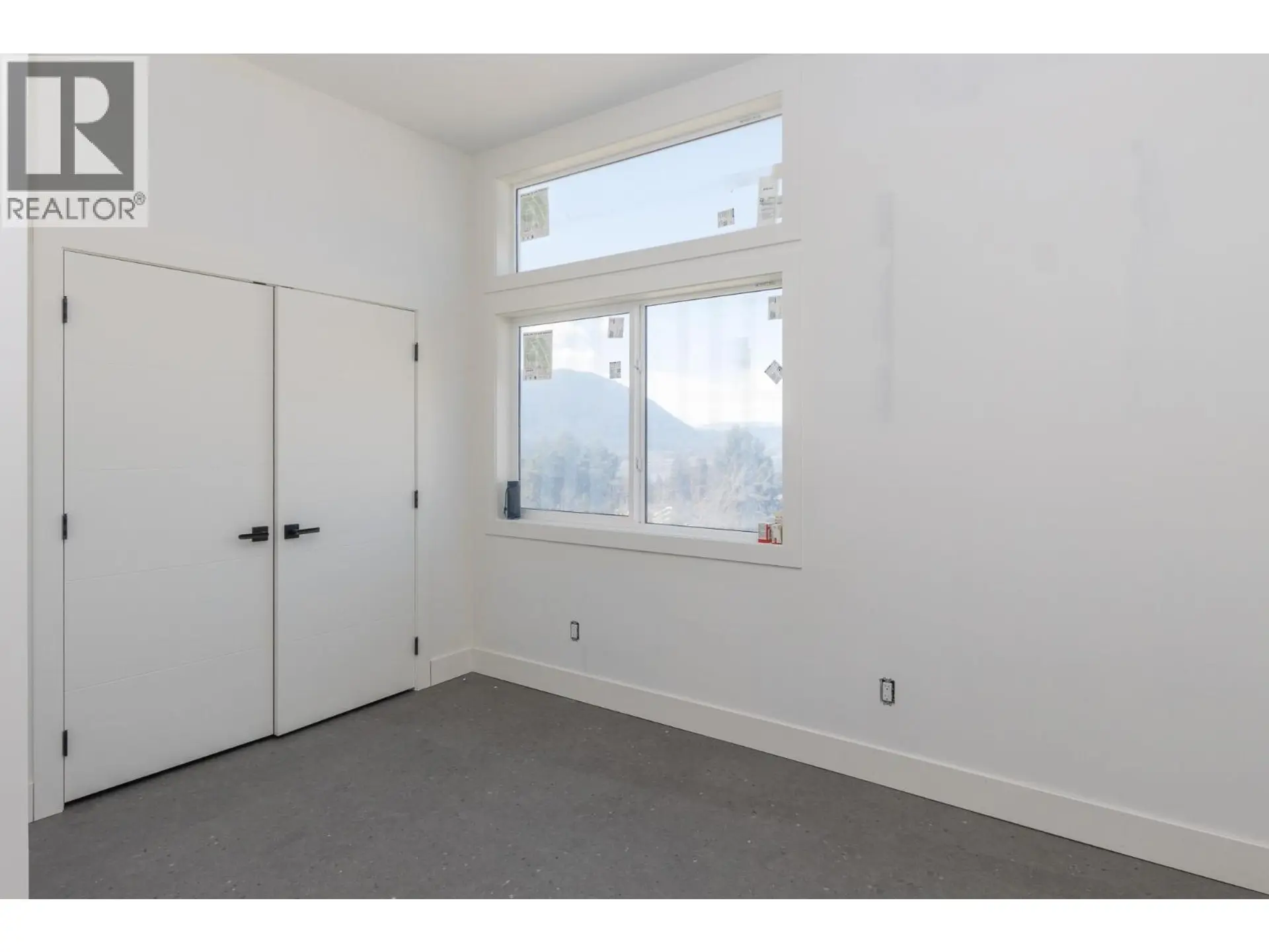 Property at 1121 16 AVENUE SE, Salmon Arm, BC