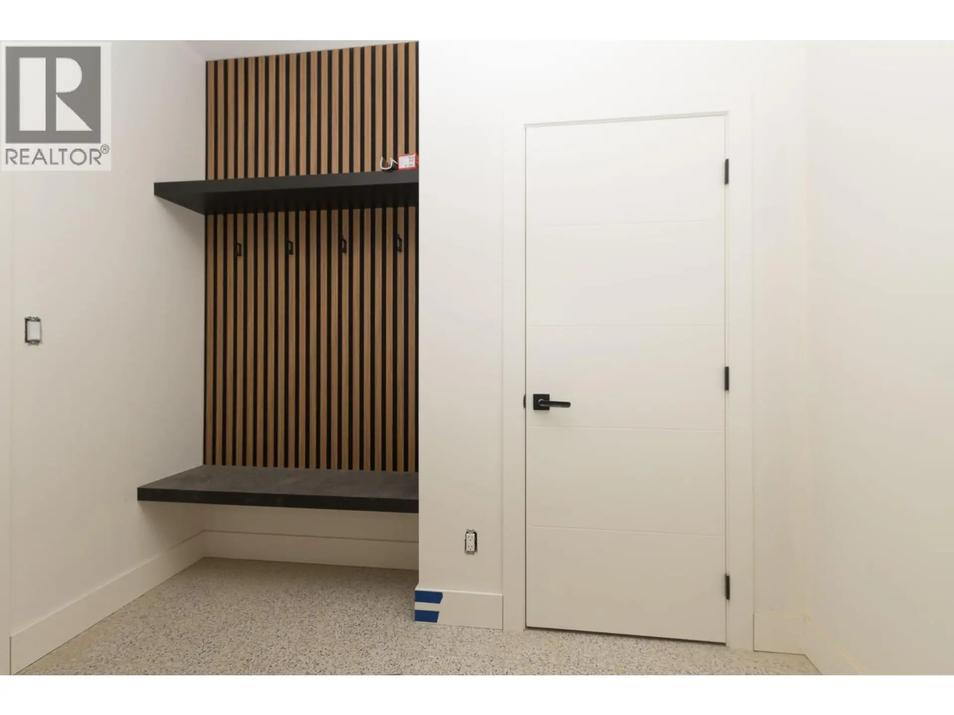 Property at 1121 16 AVENUE SE, Salmon Arm, BC