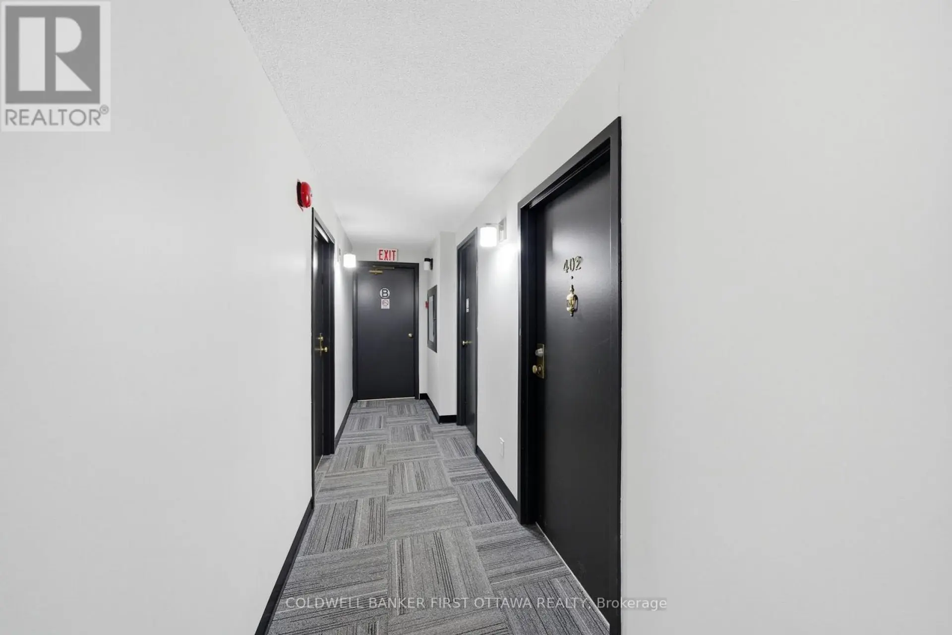 #402 222 GUIGUES AVENUE - Image 5
