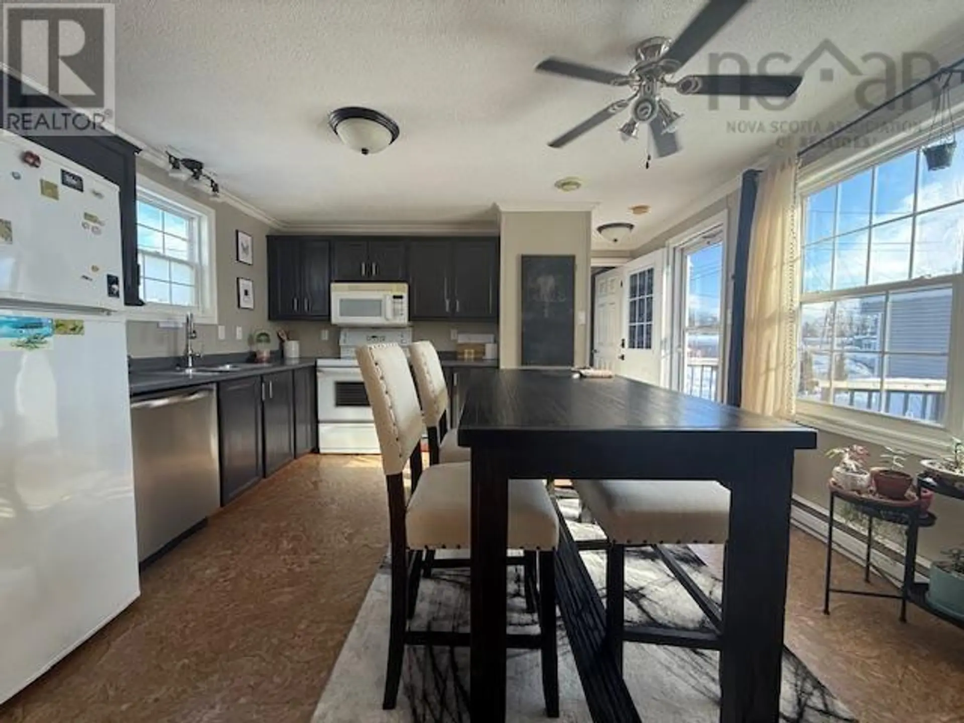 168 Hilltop Drive - Image 6