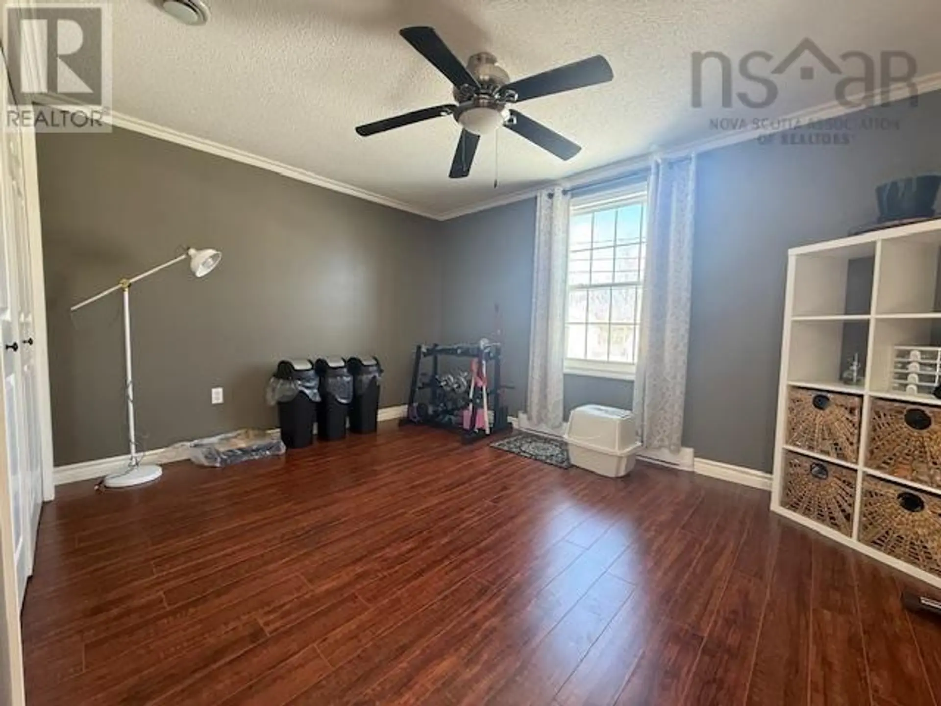 168 Hilltop Drive - Image 18