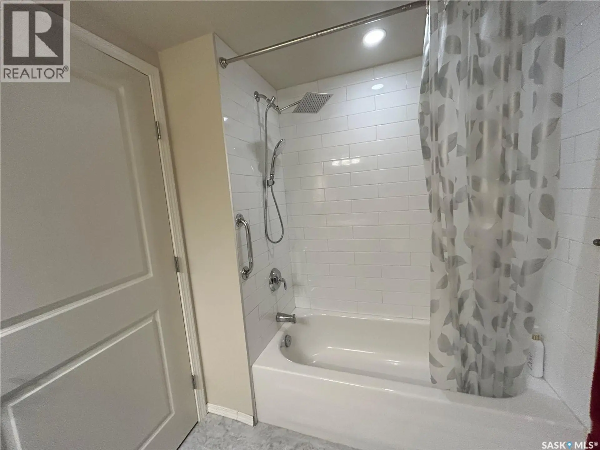 #307 601 110th AVENUE - Image 12
