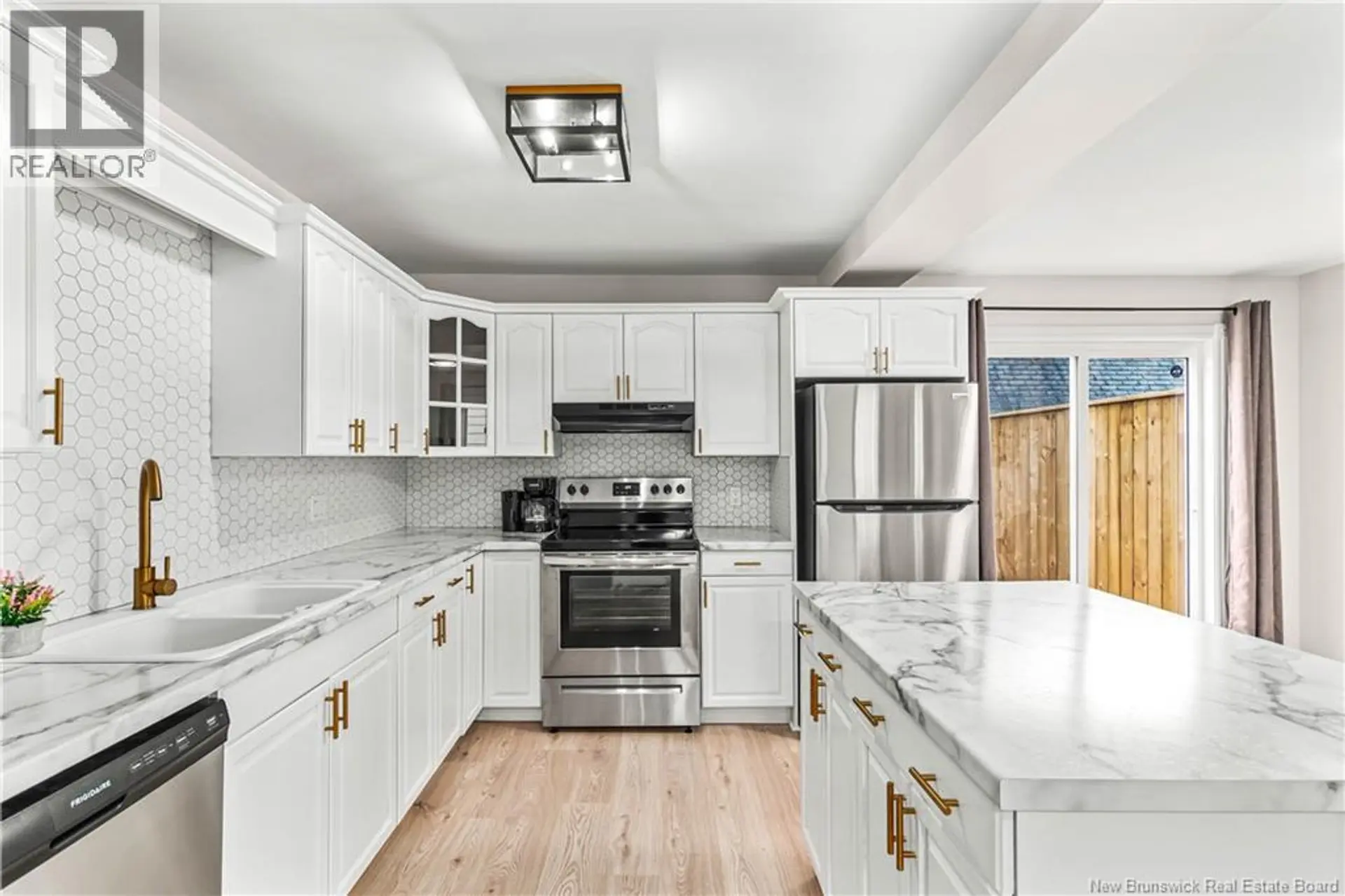 144 LESTER AVENUE - Image 12