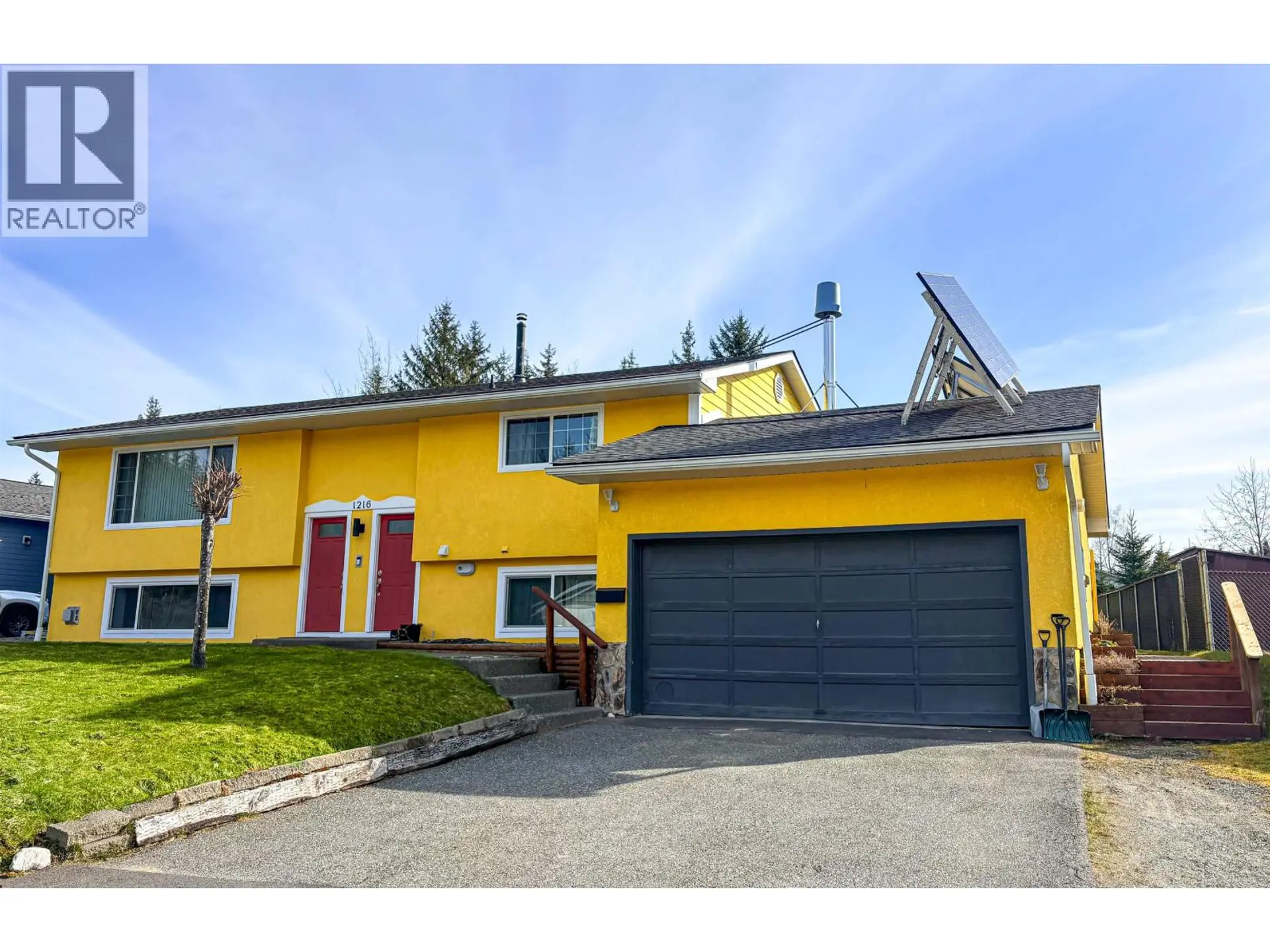 Property at 1216 TWEEDSMUIR AVENUE, Kitimat, BC