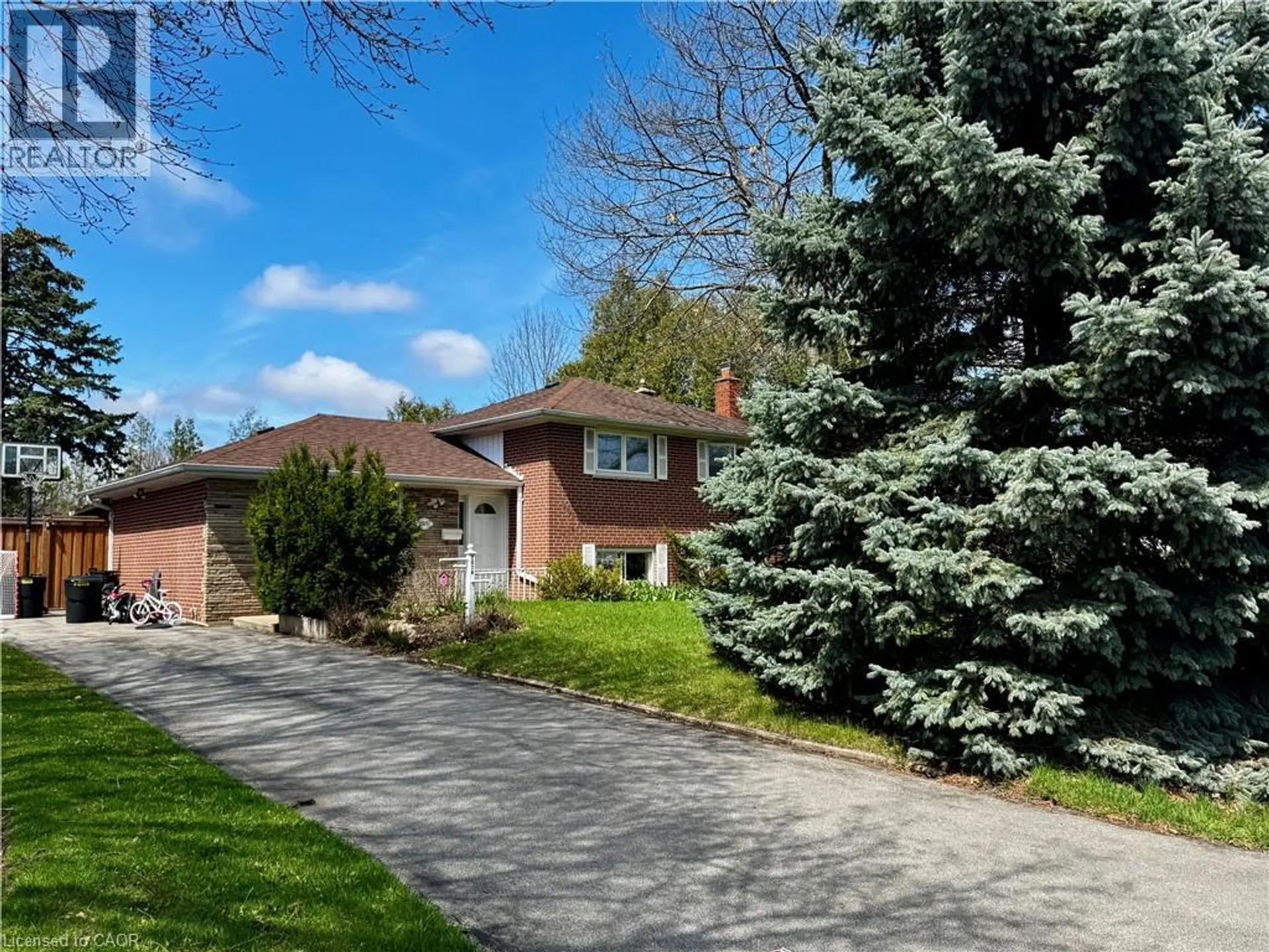 2075 SEABROOK Drive - Image 3