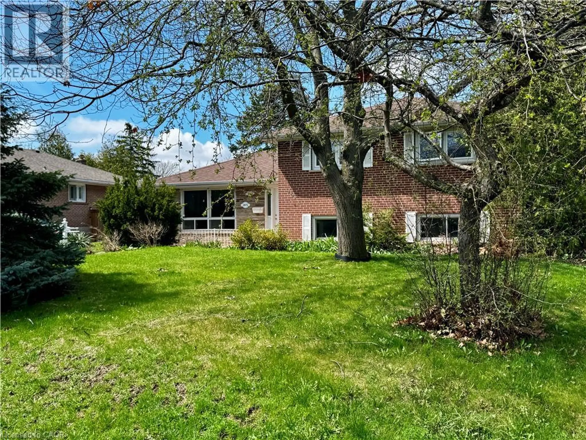 2075 SEABROOK Drive - Image 5