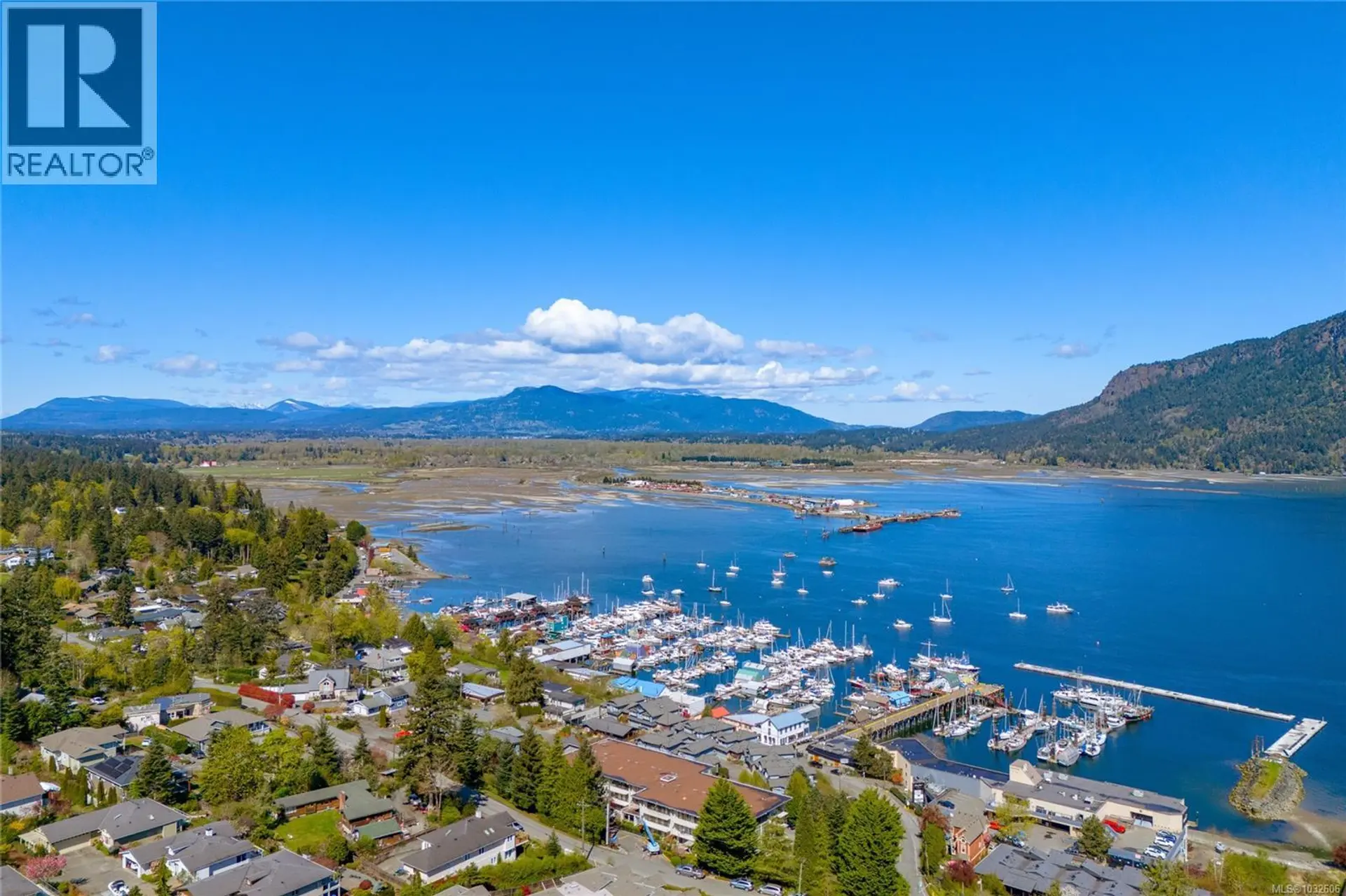 Property at #204 1715 Pritchard St, Cowichan Bay, BC