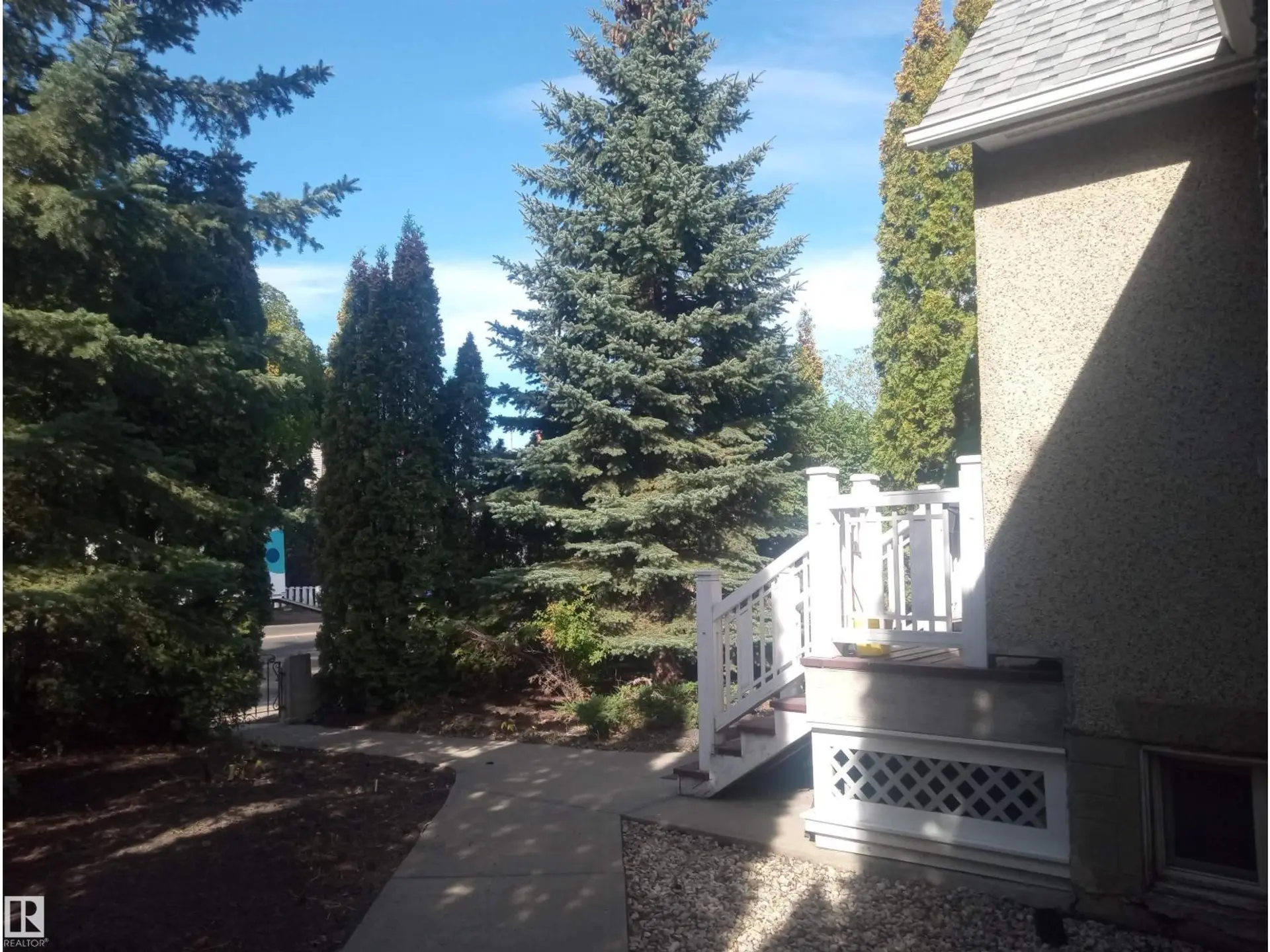 11235 95 ST NW NW - Image 2