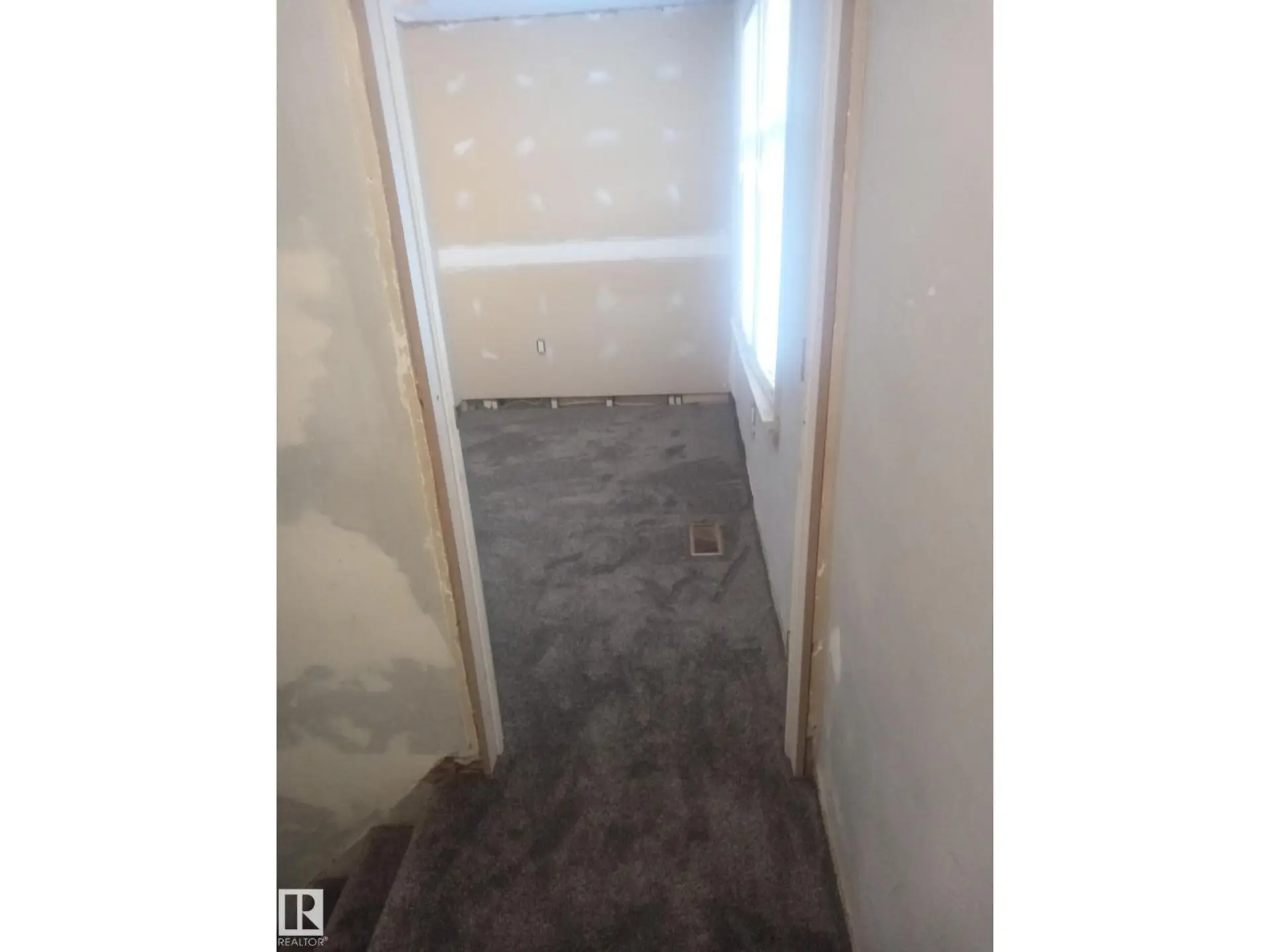 11235 95 ST NW NW - Image 10
