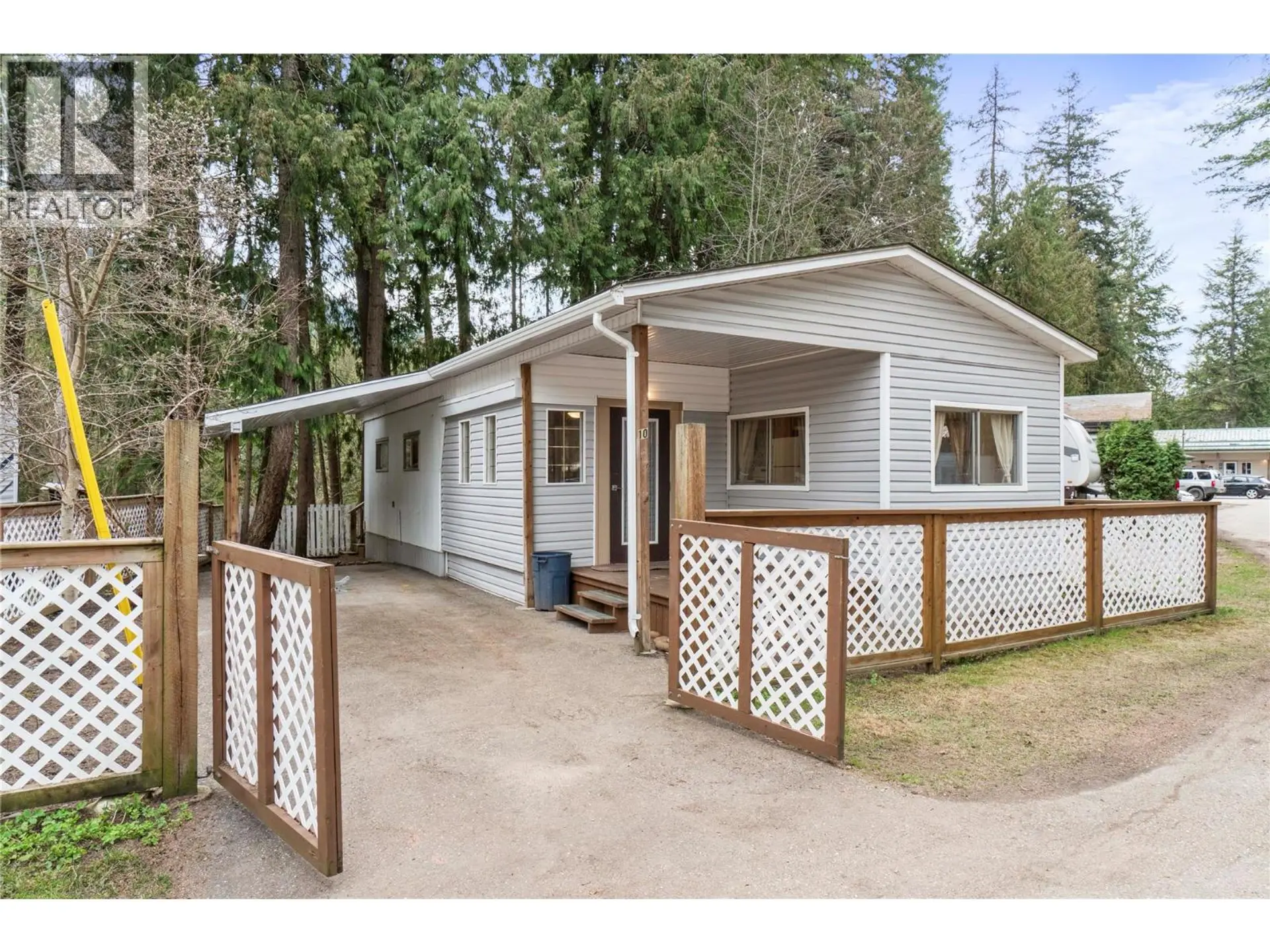 Property at #10 6670 TRANS CANADA HIGHWAY NE, Canoe, BC