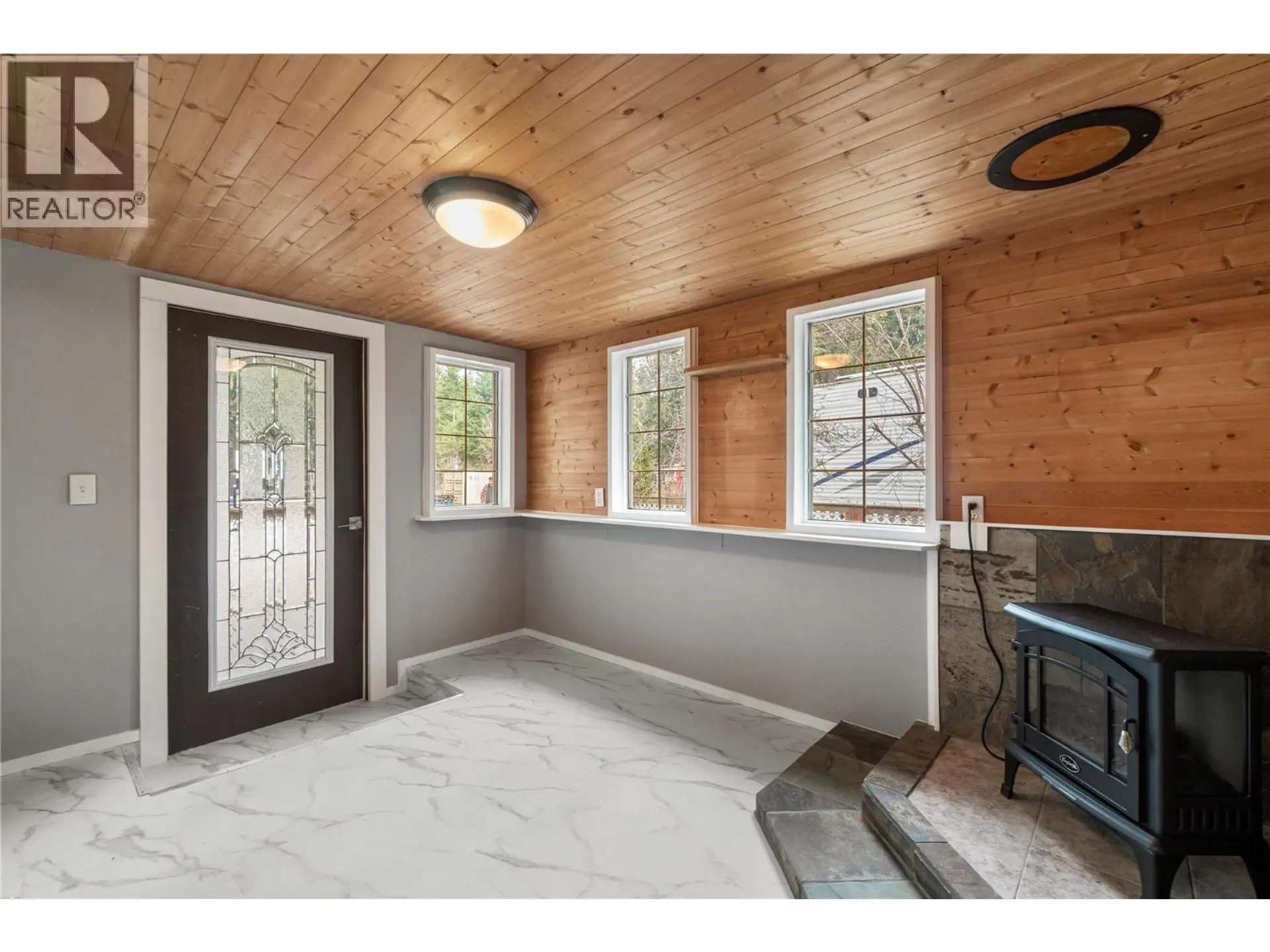 Property at #10 6670 TRANS CANADA HIGHWAY NE, Canoe, BC