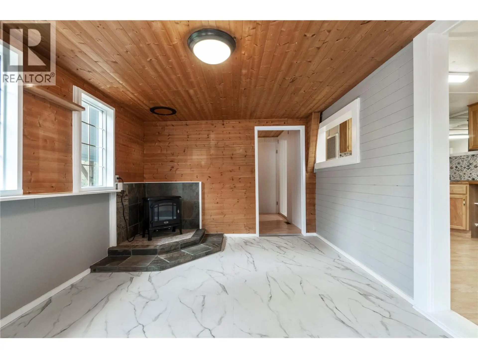 Property at #10 6670 TRANS CANADA HIGHWAY NE, Canoe, BC