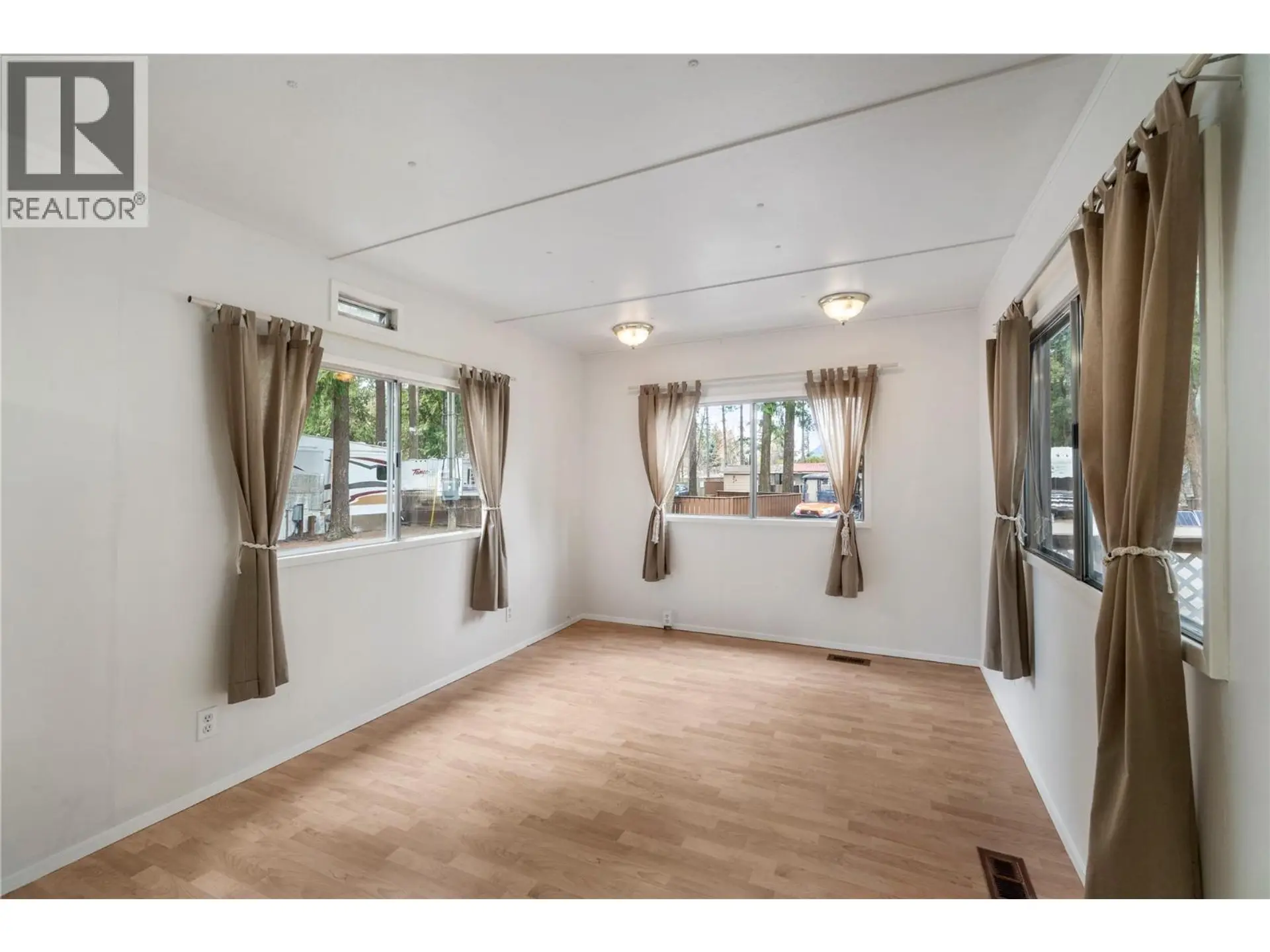 Property at #10 6670 TRANS CANADA HIGHWAY NE, Canoe, BC