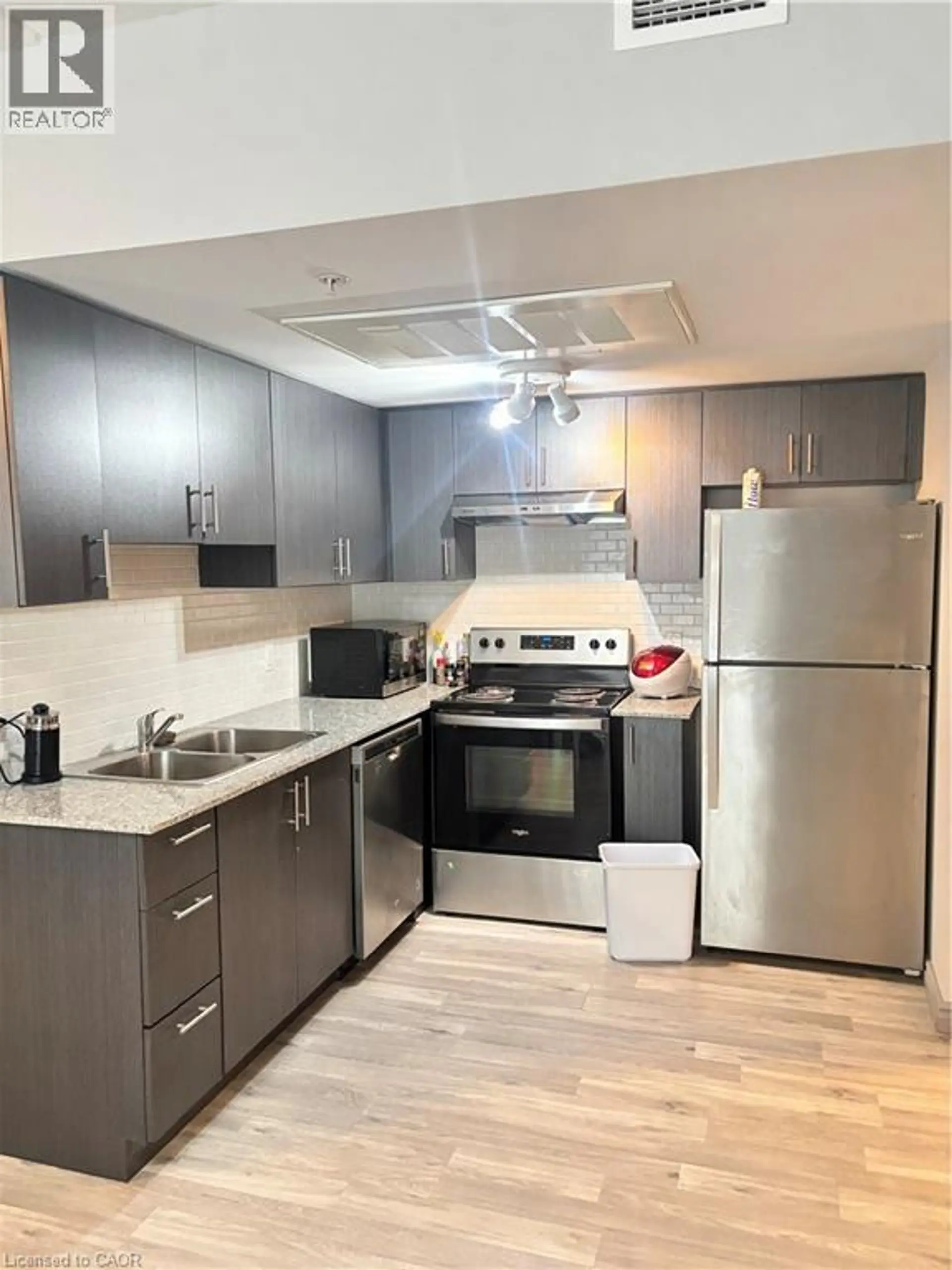 #108 275 LARCH STREET - Image 4