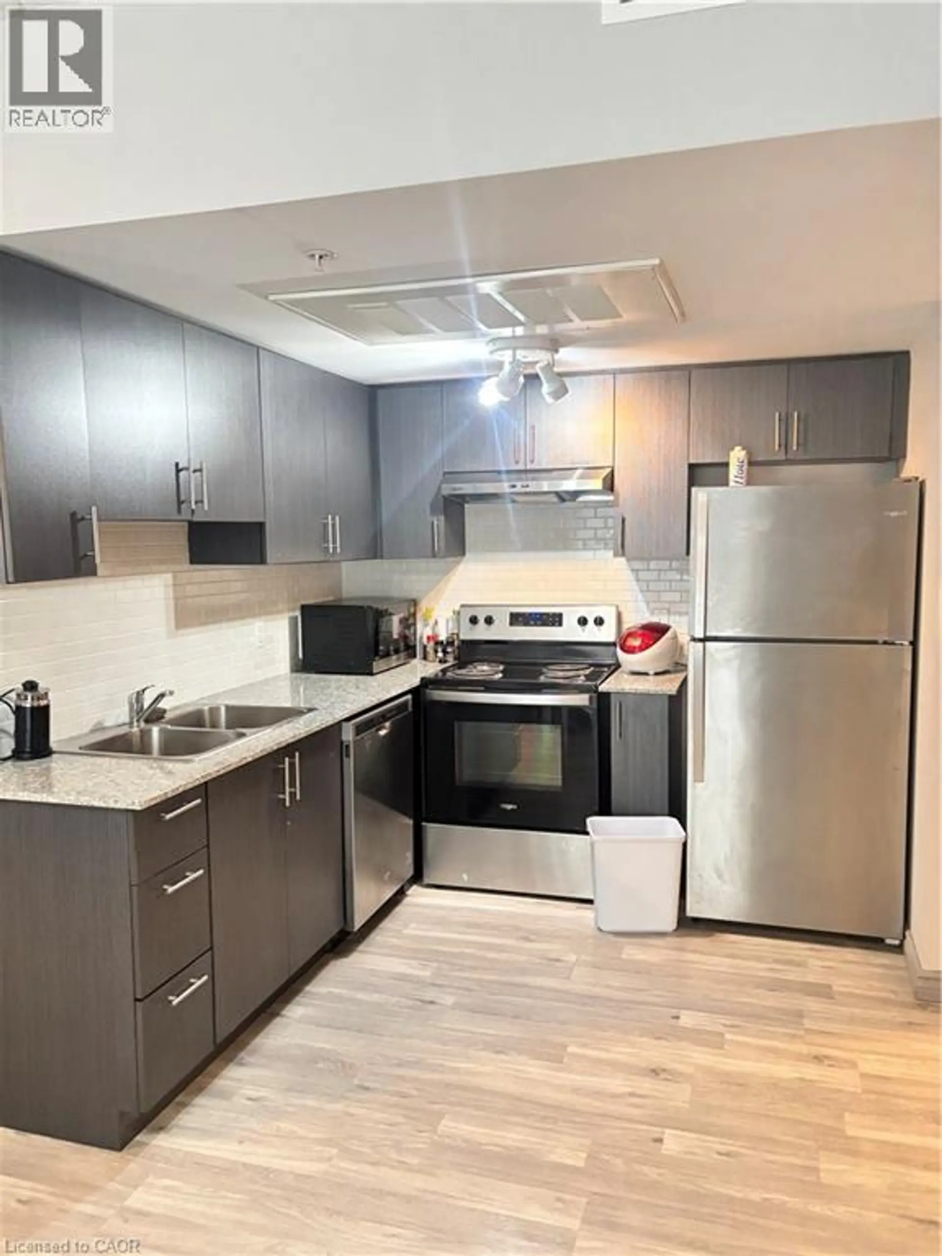 #108 275 LARCH STREET - Image 5
