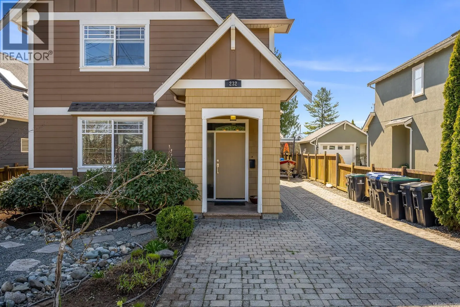 Property at 232 2nd St, Courtenay, BC
