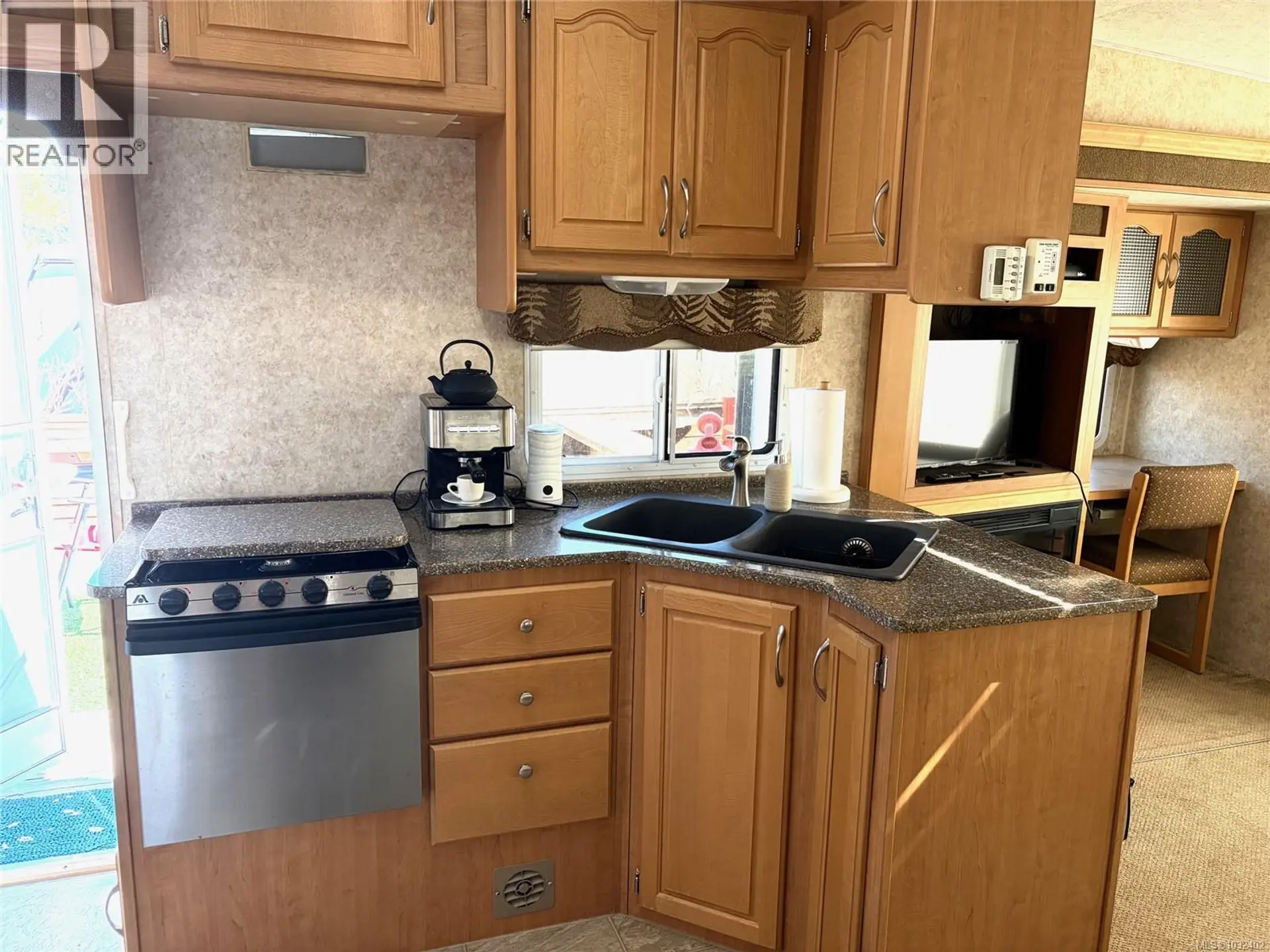 Property at #6 171 TRIPP RD, Salt Spring, BC