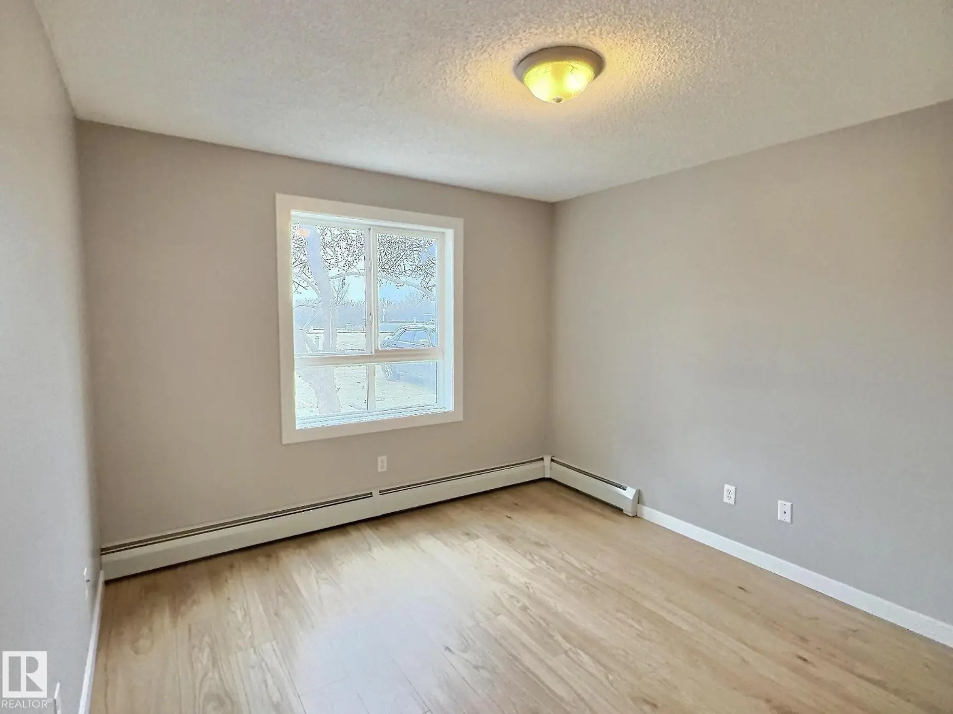 #103 5350 199 ST NW - Image 11