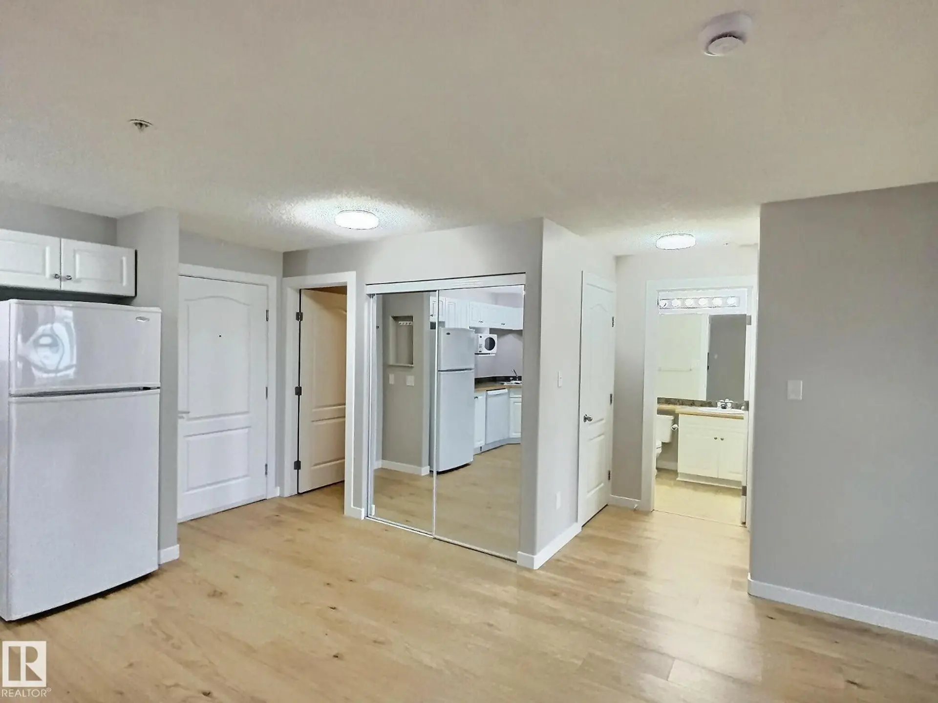 #103 5350 199 ST NW - Image 7