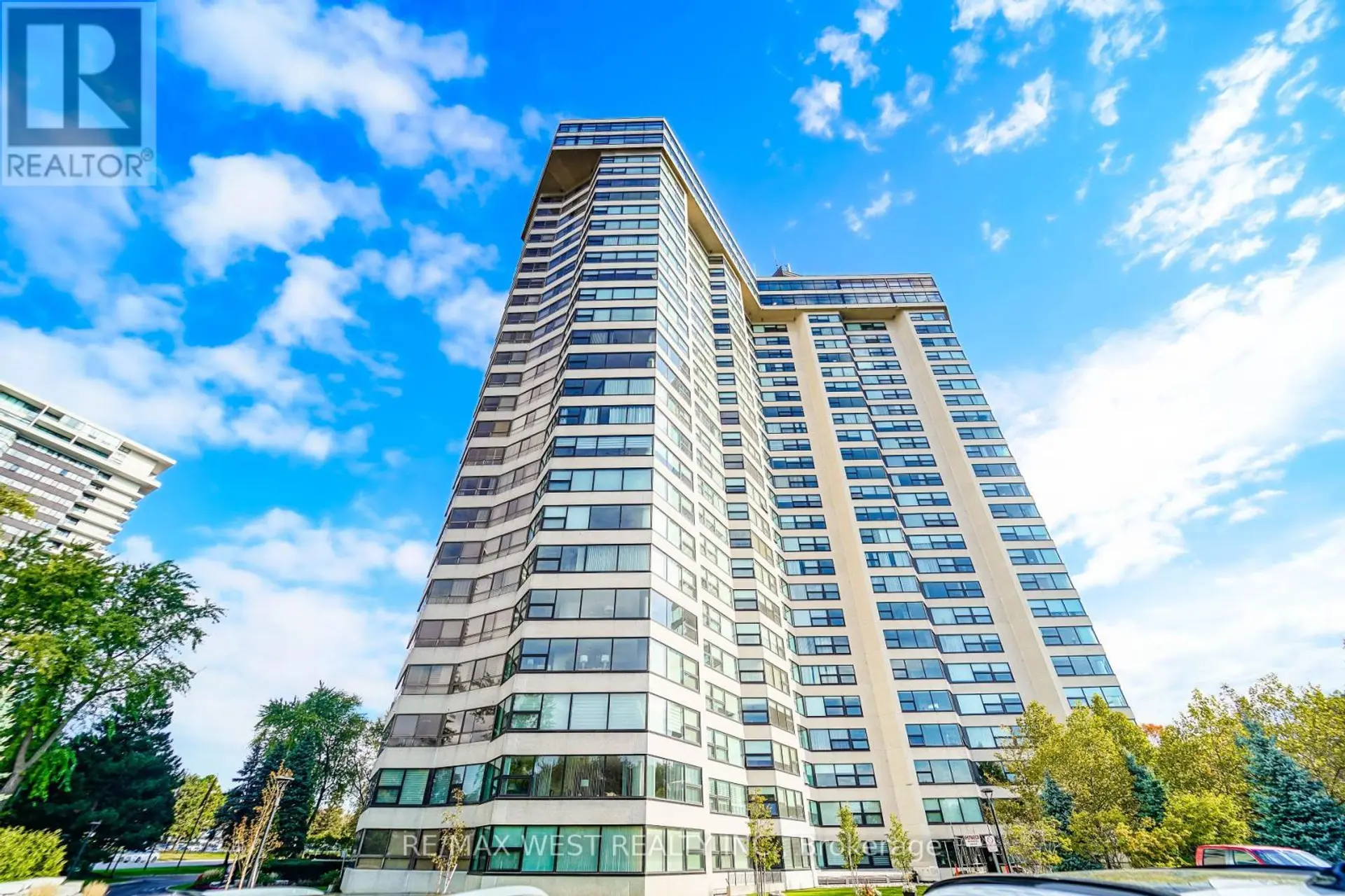 #1709 1300 BLOOR STREET - Image 1
