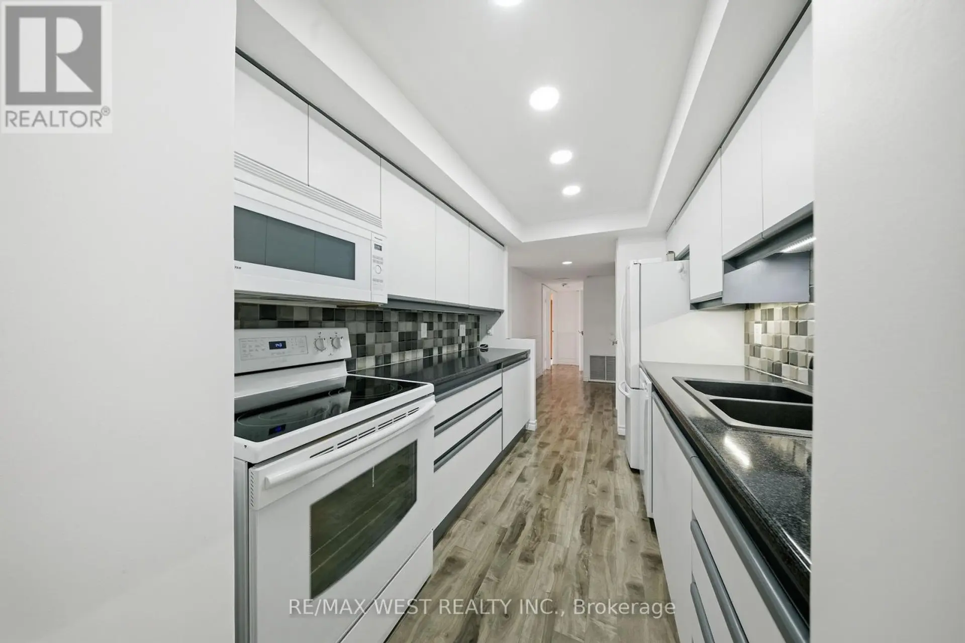 #1709 1300 BLOOR STREET - Image 5