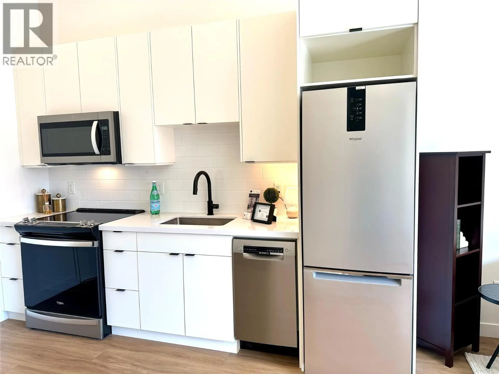 Property at #506 514 VICTORIA STREET, Nelson, BC