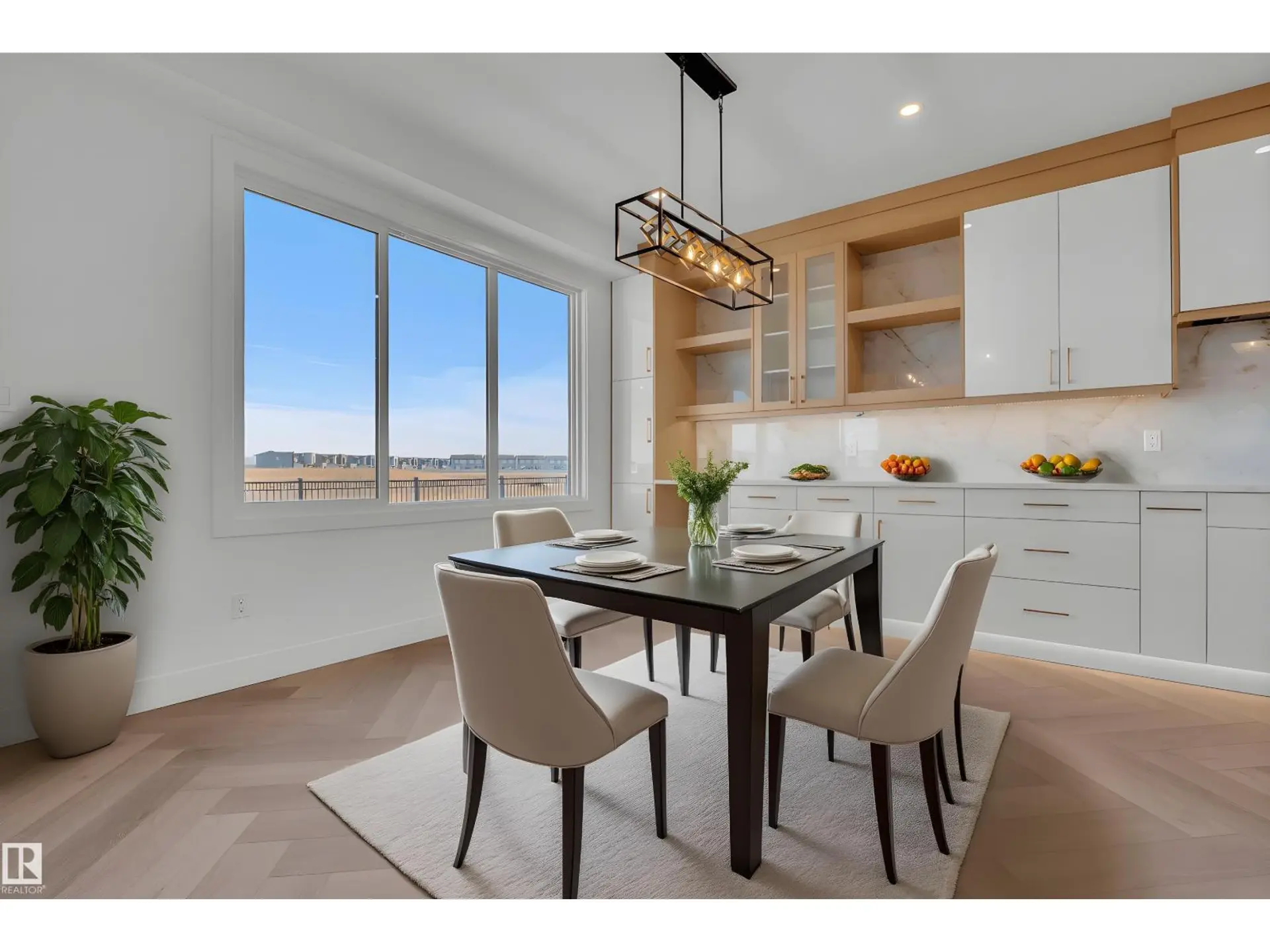 173 Wyatt RG - Image 4