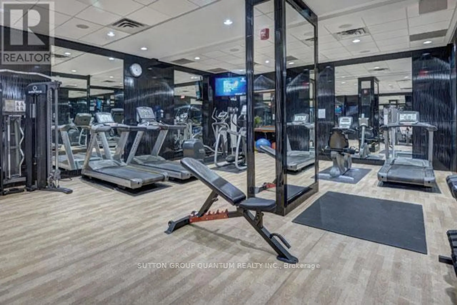 #2102 310 BURNHAMTHORPE ROAD W - Image 9