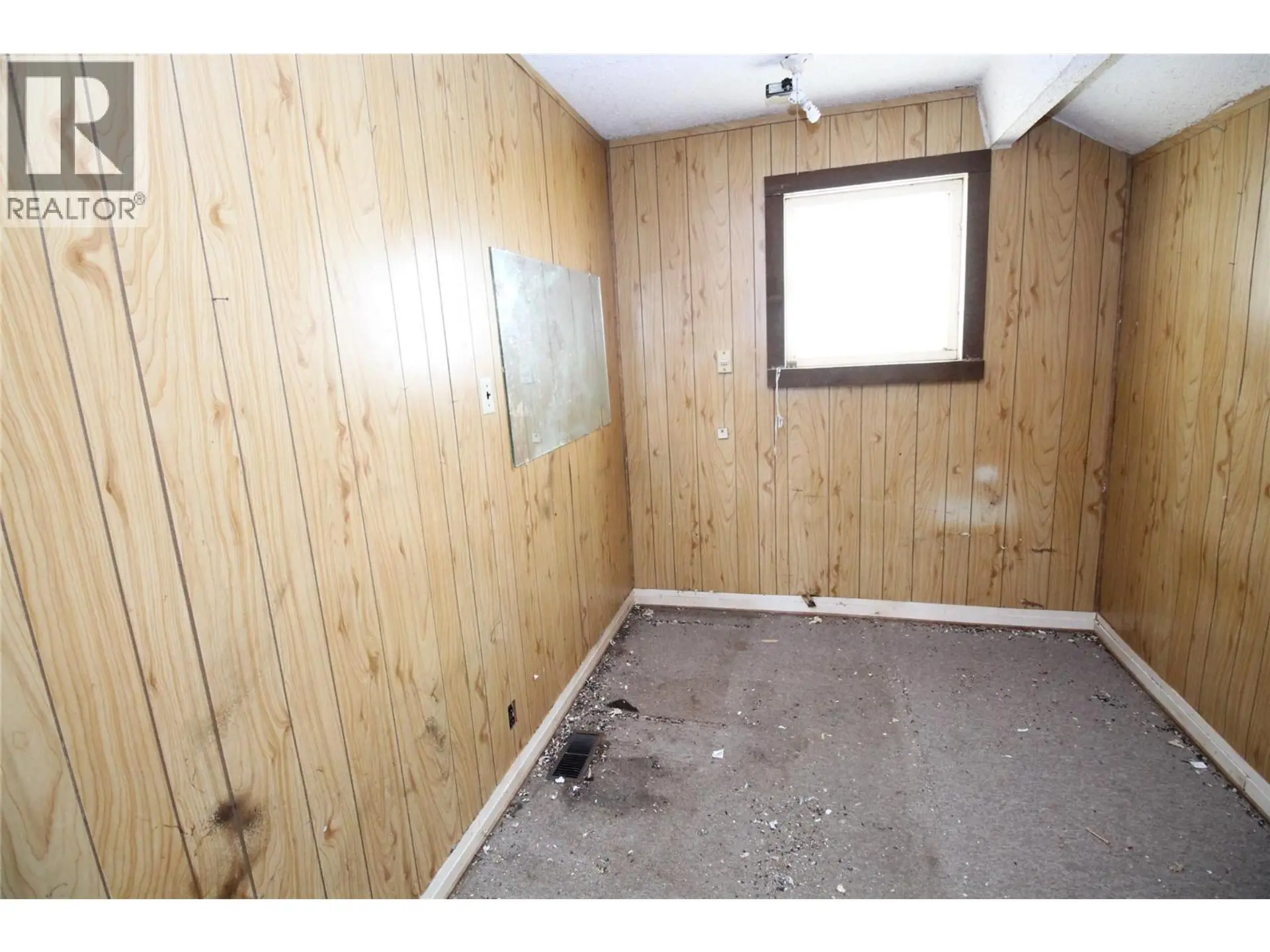 Property at 496 HEALES AVENUE, Penticton, BC