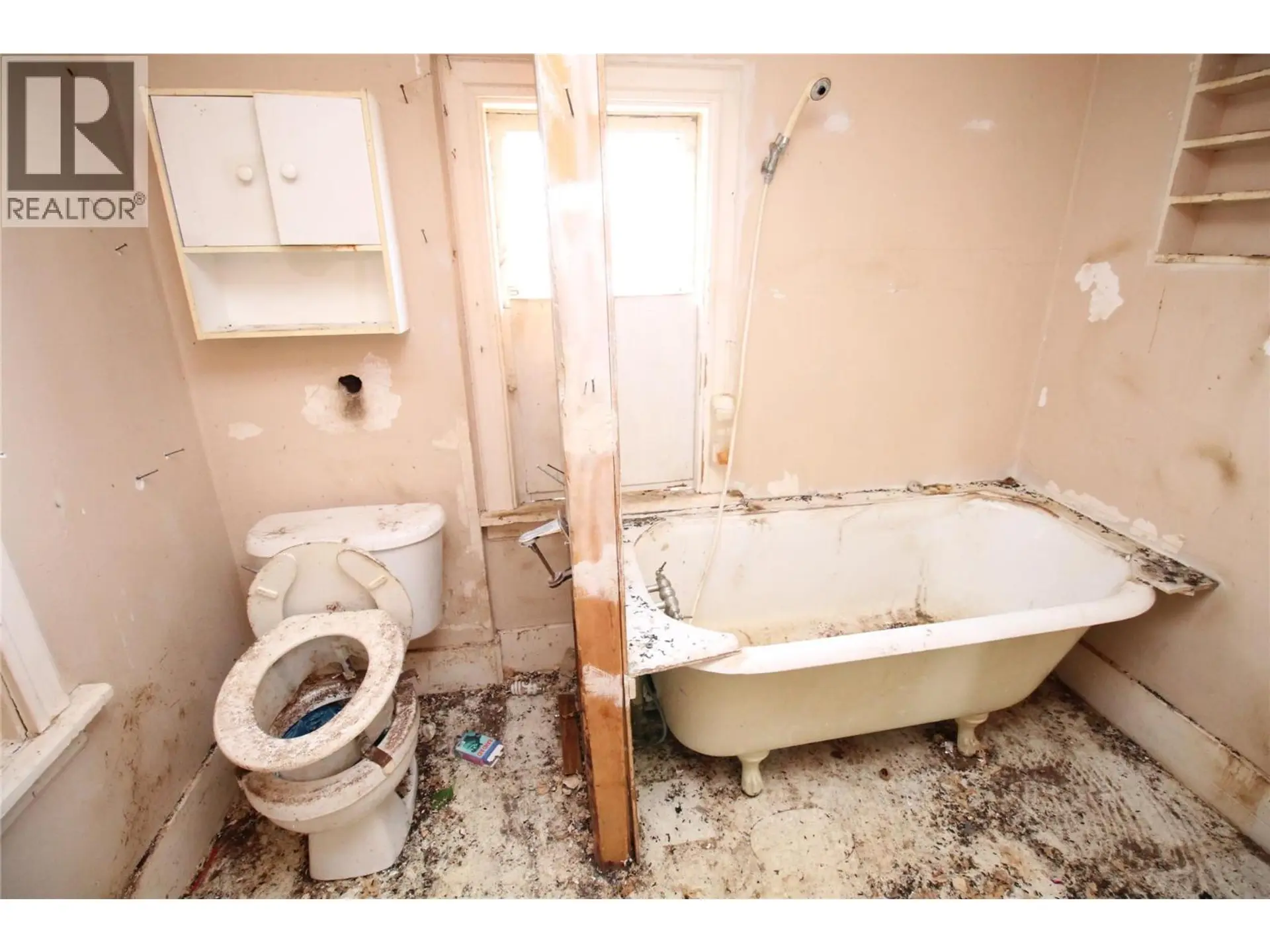 Property at 496 HEALES AVENUE, Penticton, BC