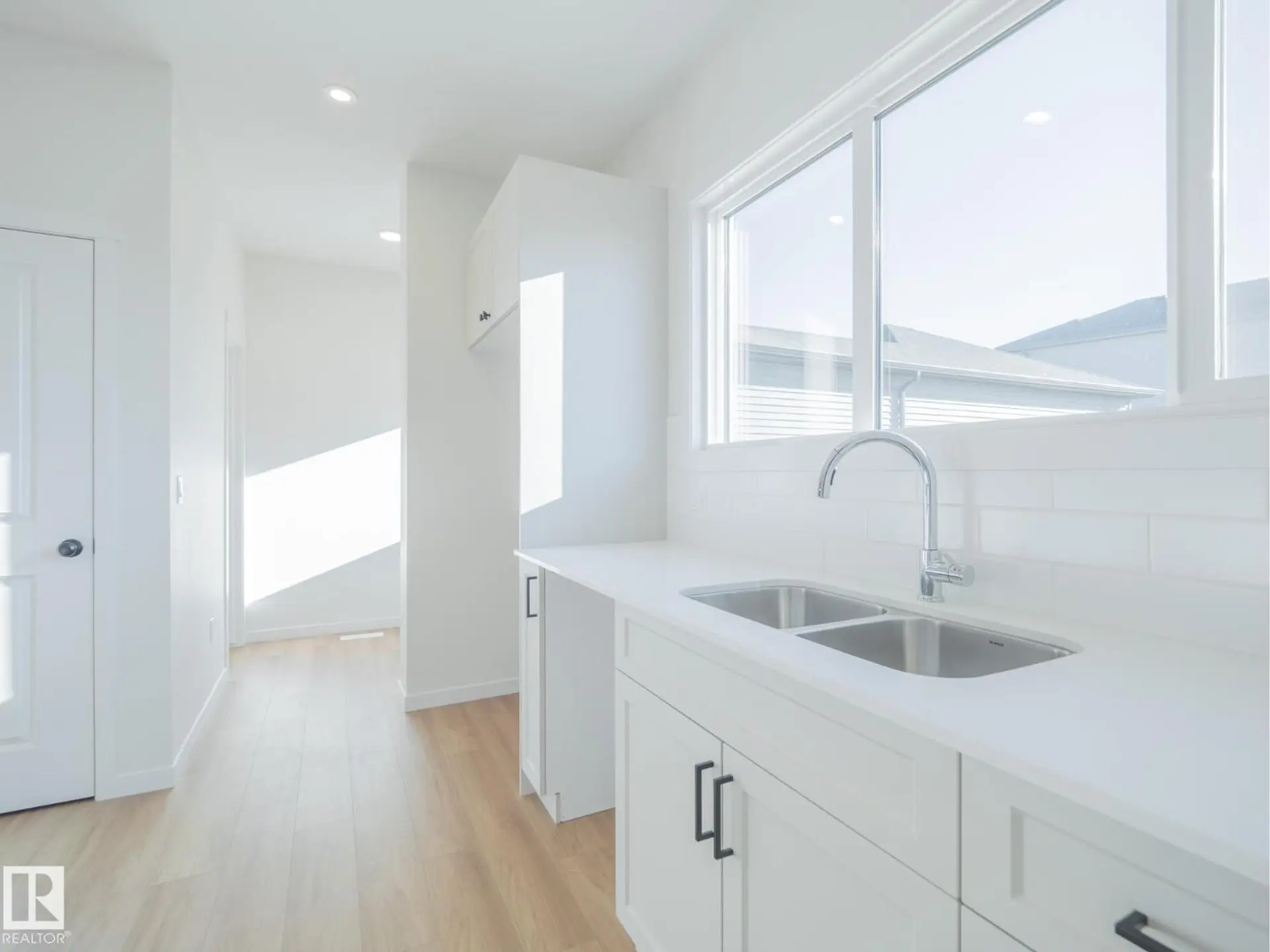 17227 4 ST NW - Image 8