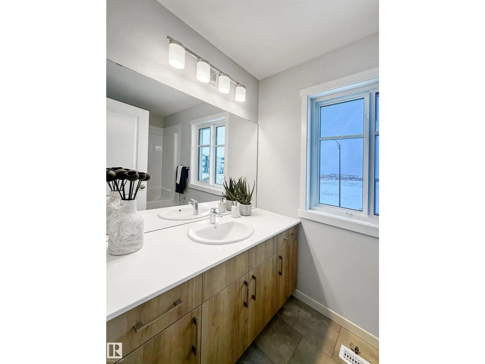 17662 69A ST NW - Image 13