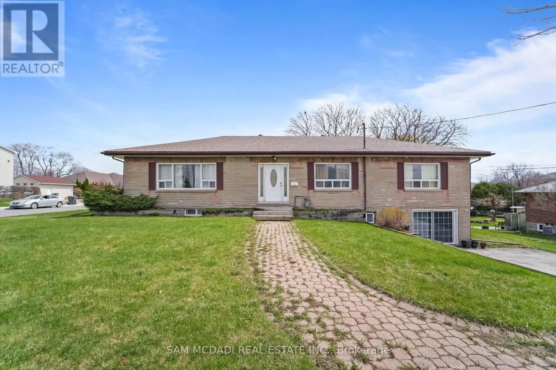 2230 BRITANNIA ROAD W - Image 1