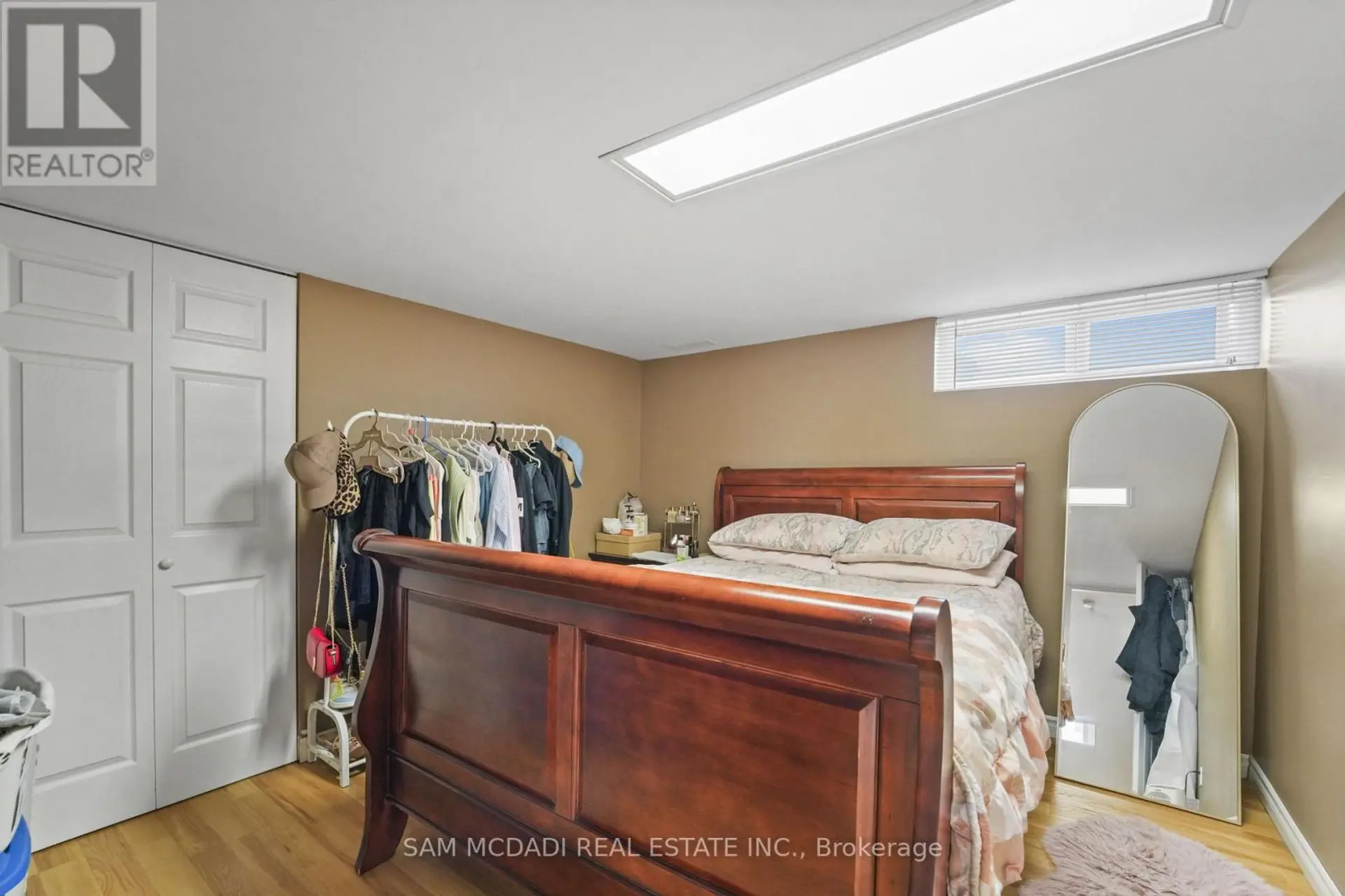2230 BRITANNIA ROAD W - Image 9