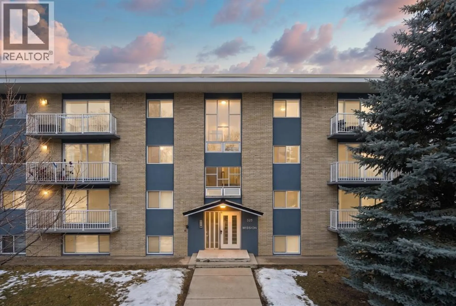 #401 525 22 AVENUE SW - Image 1