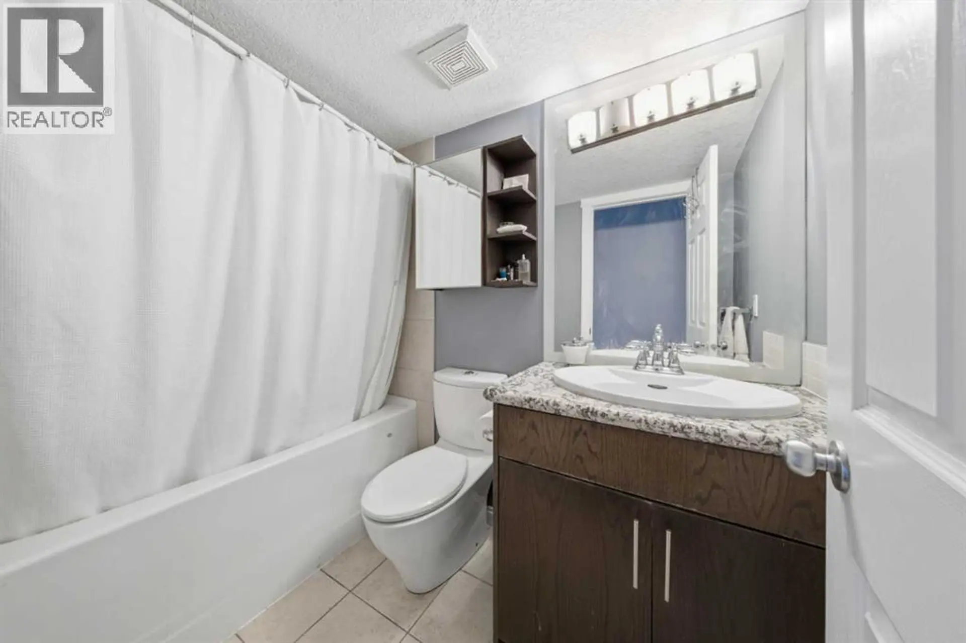 #401 525 22 AVENUE SW - Image 8