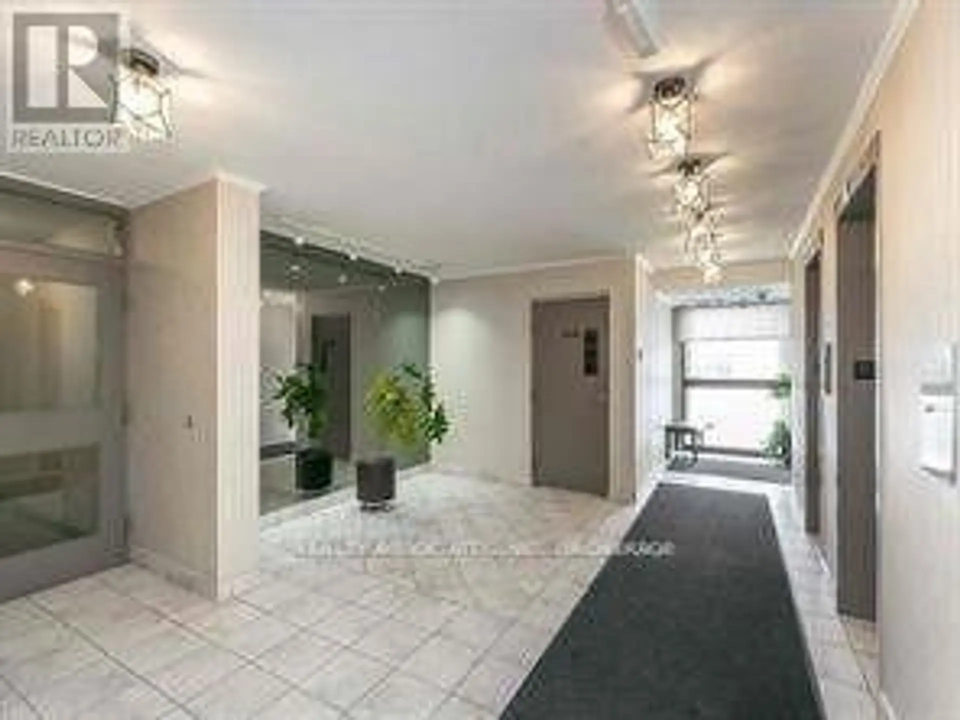 #107 2500 BRIDLETOWNE CIRCLE - Image 9