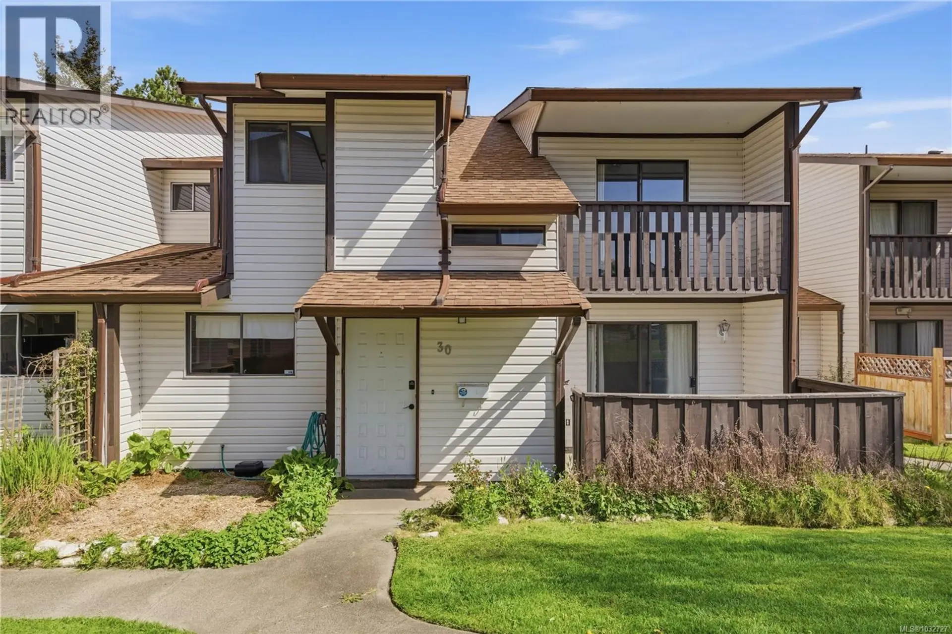 Property at #30 1506 Admirals Rd, View Royal, BC