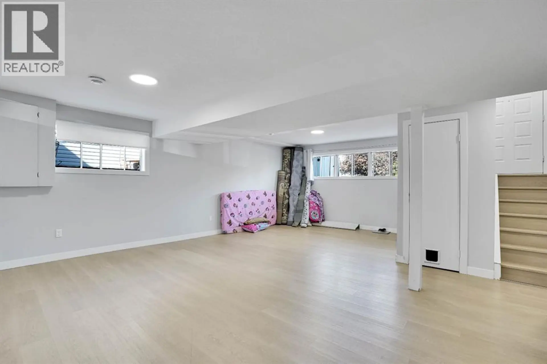 39 VENTURA ROAD NE - Image 3