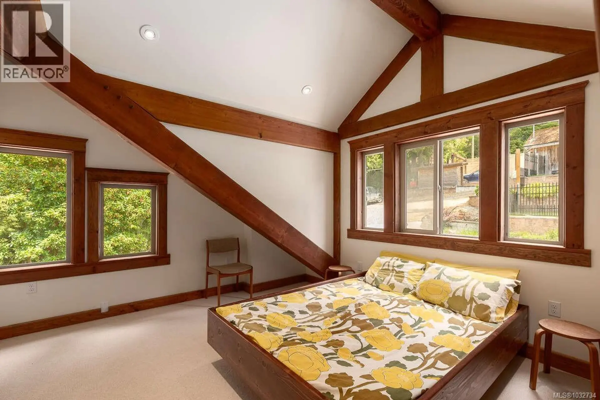 Property at 123 Smith Rd, Salt Spring, BC