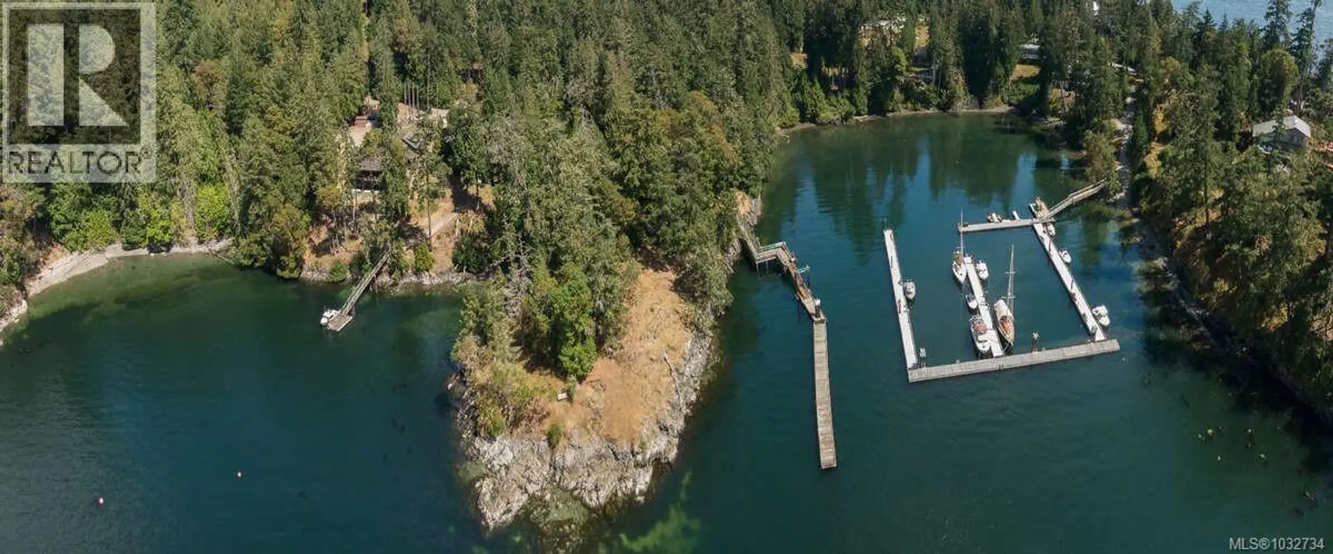 Property at 123 Smith Rd, Salt Spring, BC