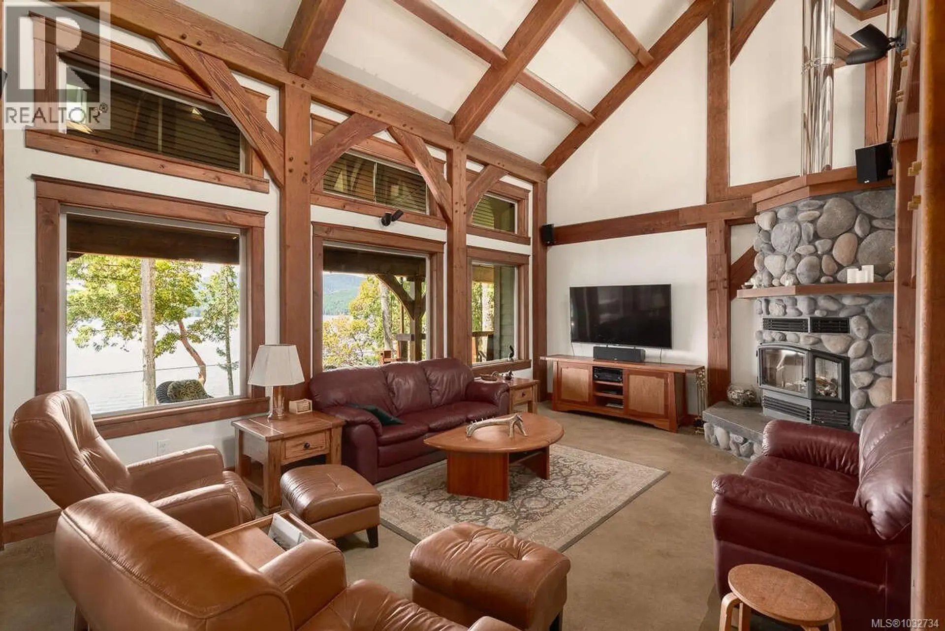 Property at 123 Smith Rd, Salt Spring, BC