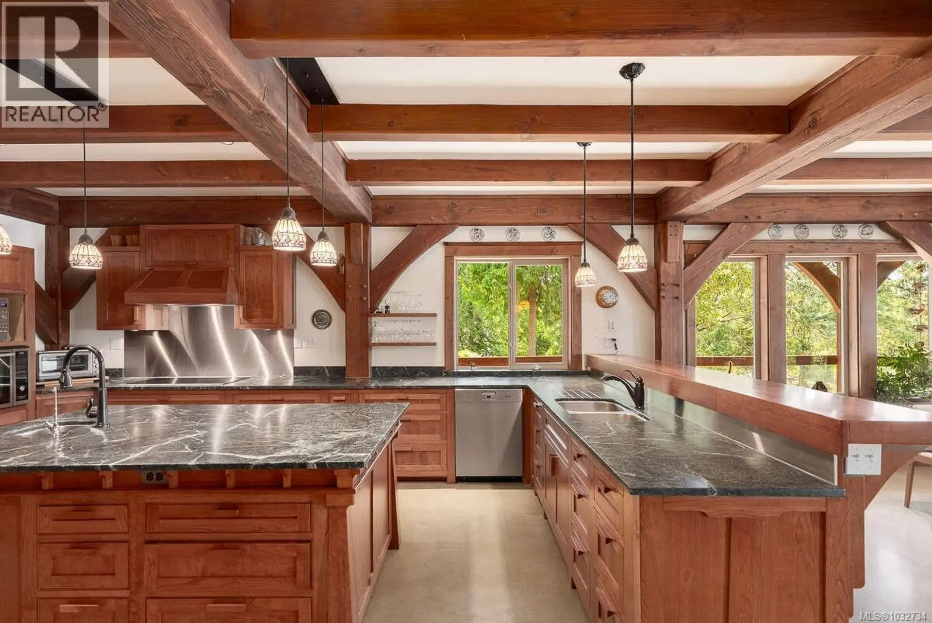 Property at 123 Smith Rd, Salt Spring, BC