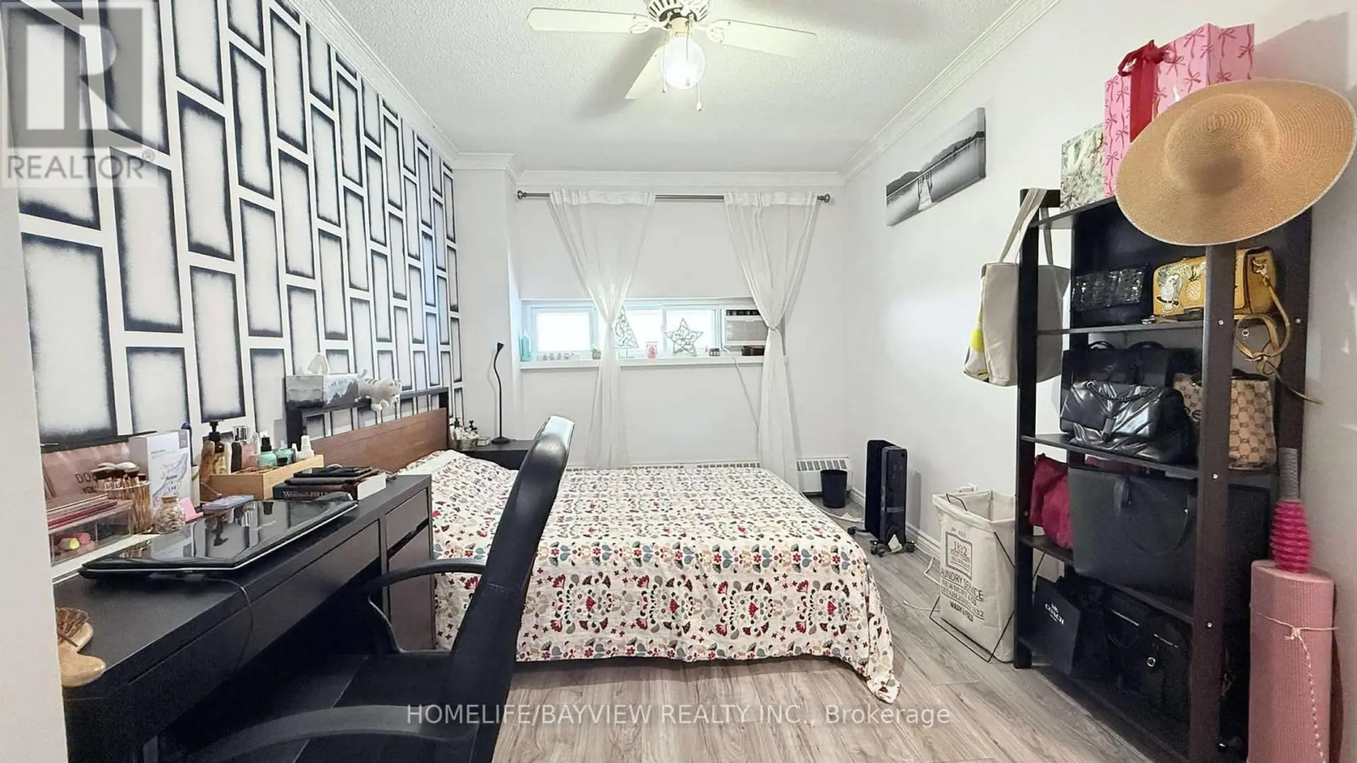#909 4645 JANE STREET - Image 11