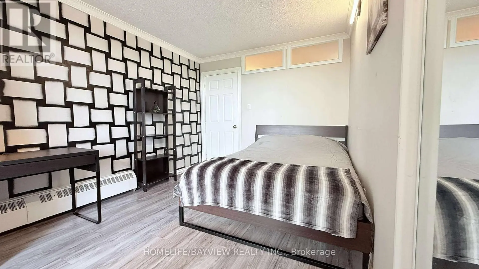 #909 4645 JANE STREET - Image 15