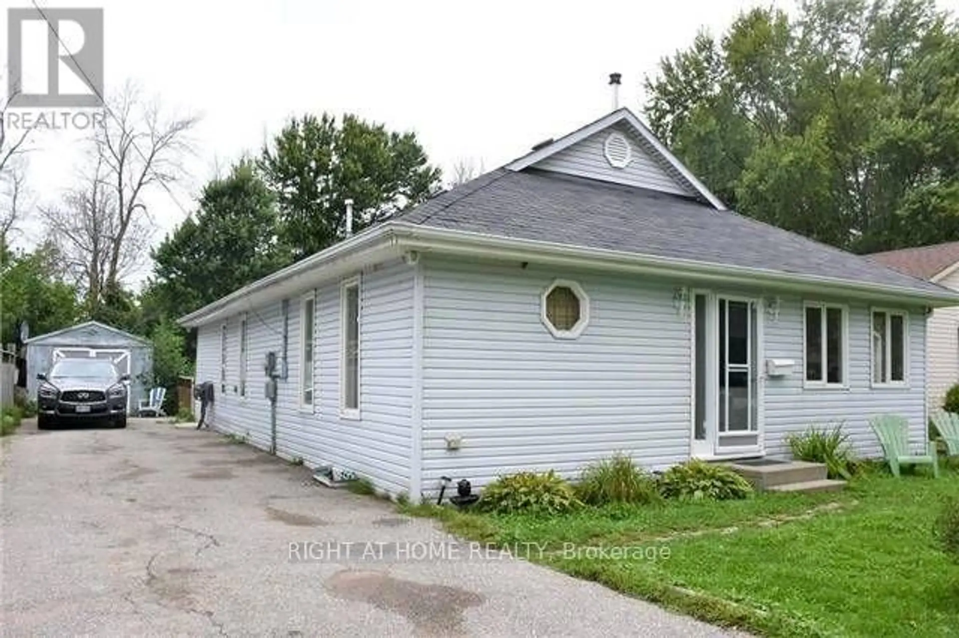 230 BAYVIEW AVENUE - Image 2
