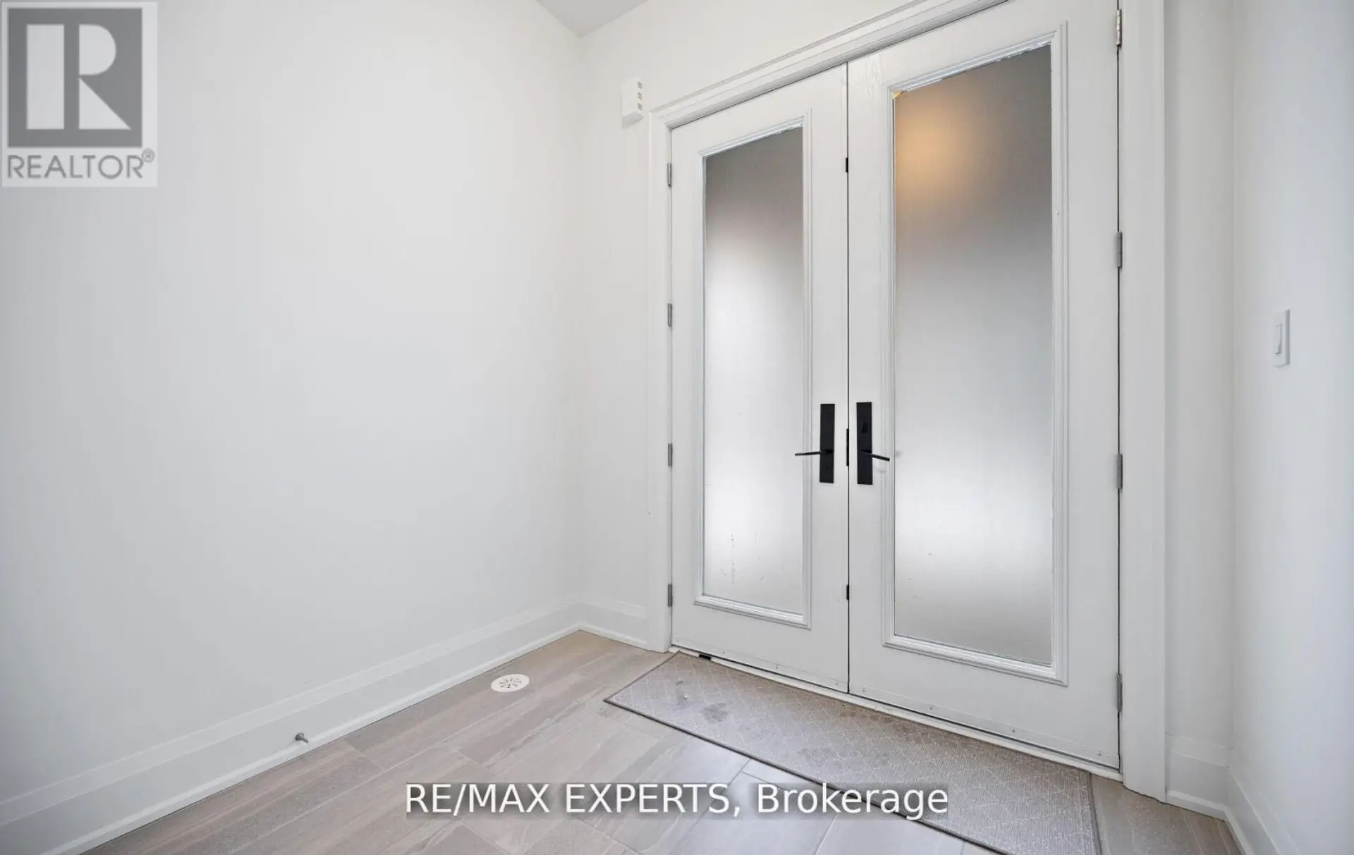 3304 AZAM WAY - Image 3