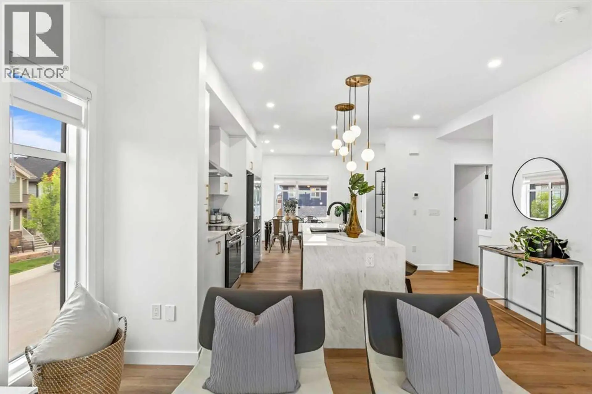 #407 200 BELVEDERE BOULEVARD SE - Image 4